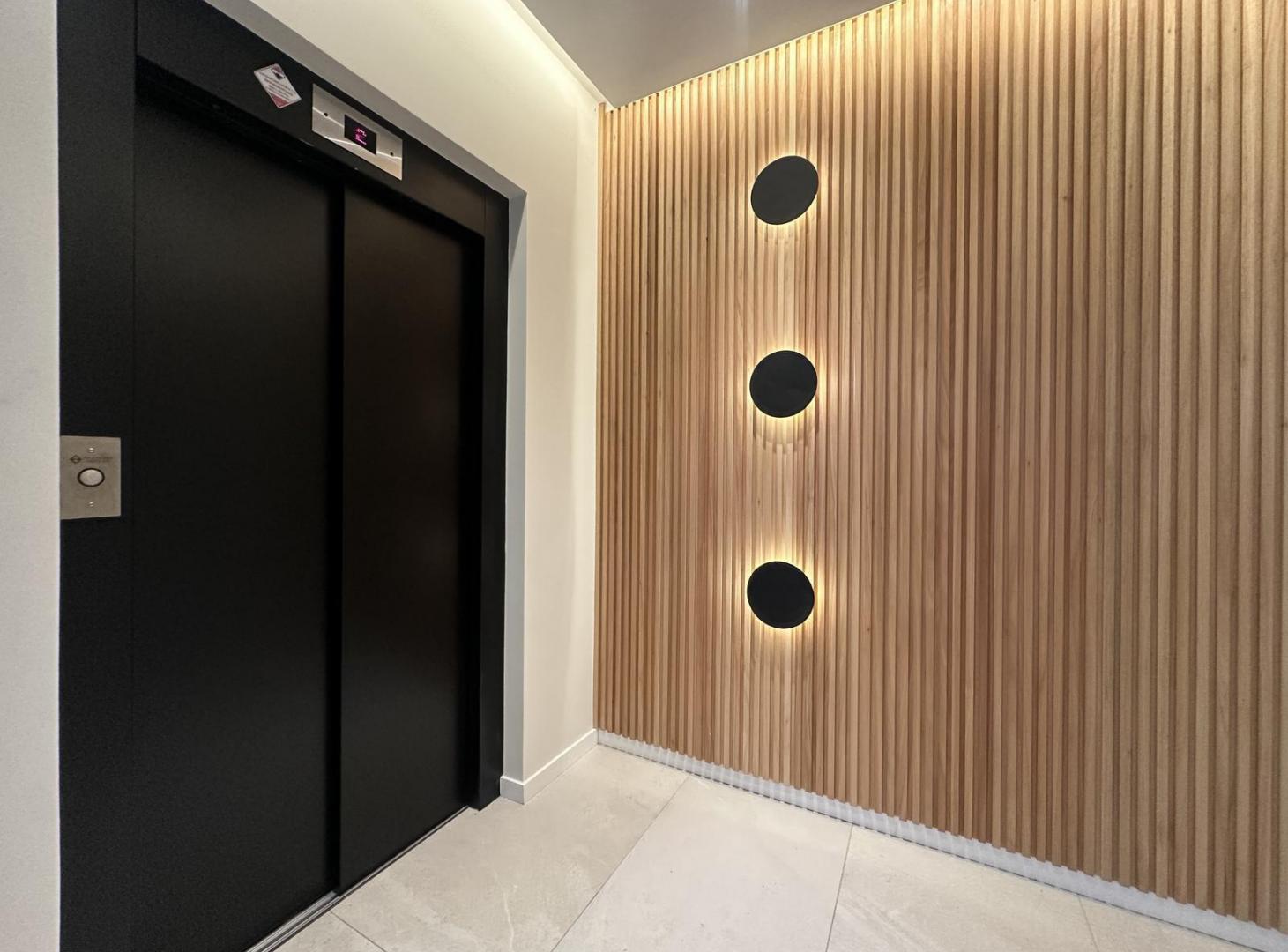 Foto de DEPARTAMENTO DE 1 DORMITORIO CON TERRAZA EN VENTA, LA PLATA, imagen 1