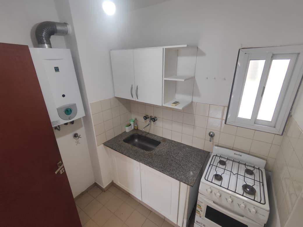 Foto de DEPARTAMENTO EN VENTA DE DOS DORMITORIOS EN LA PLATA, imagen 5