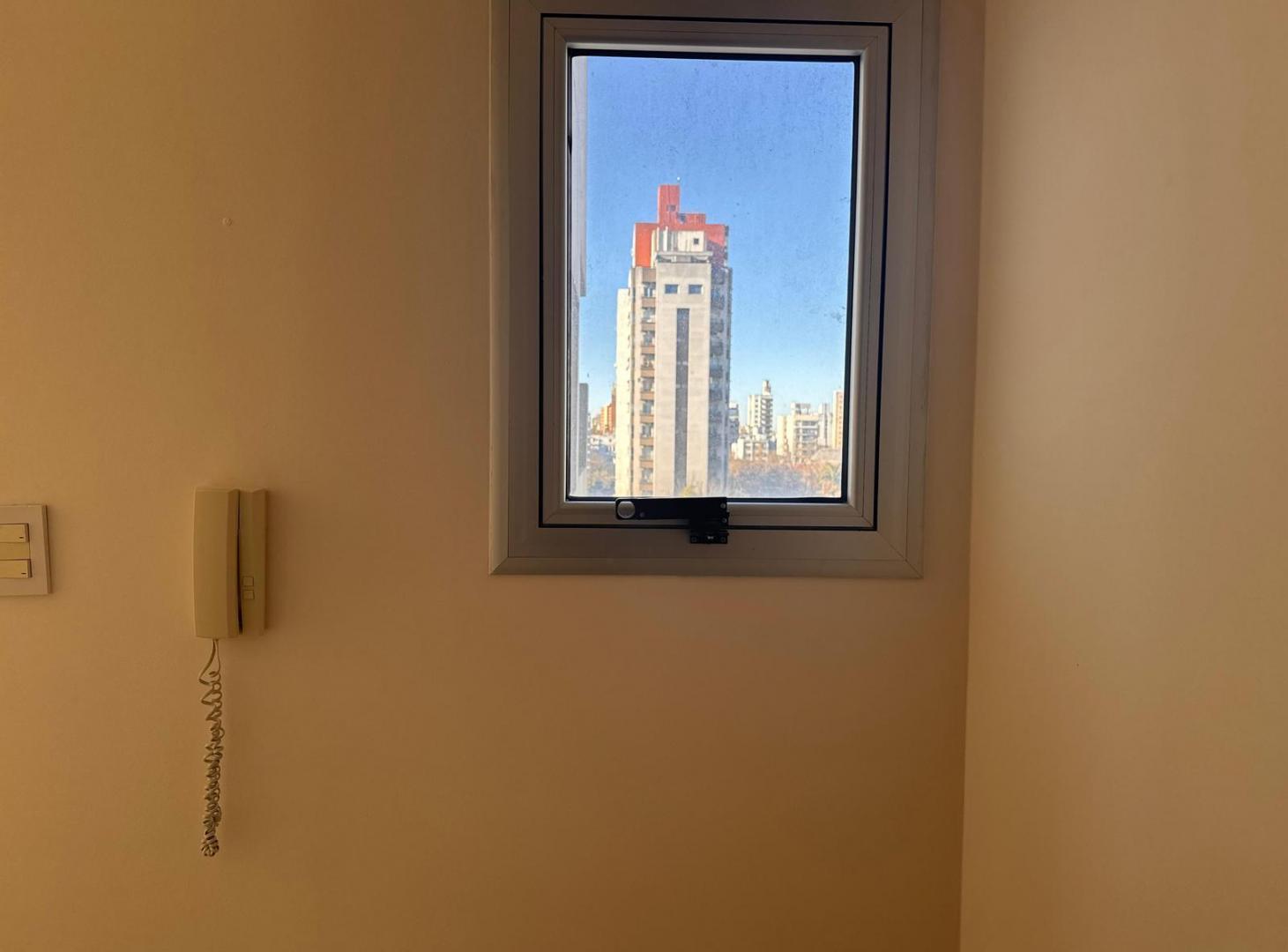 Foto de DEPARTAMENTO EN ALQUILER DE UN DORMITORIO EN LA PLATA, imagen 4