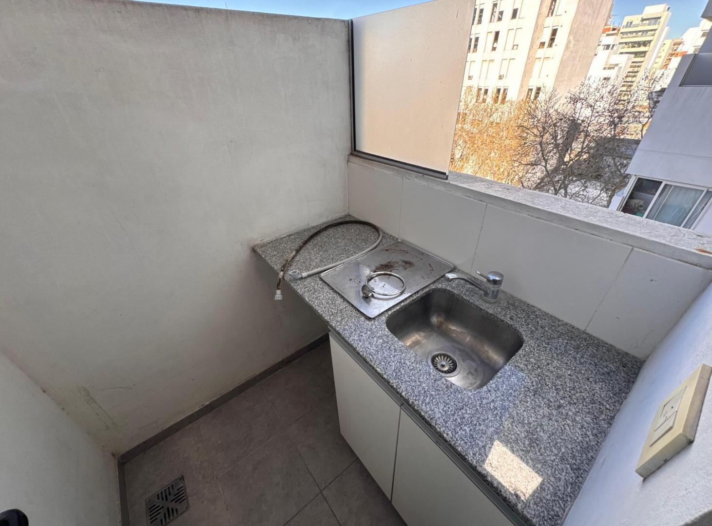 Foto de DEPARTAMENTO EN ALQUILER DE UN DORMITORIO EN LA PLATA, imagen 2