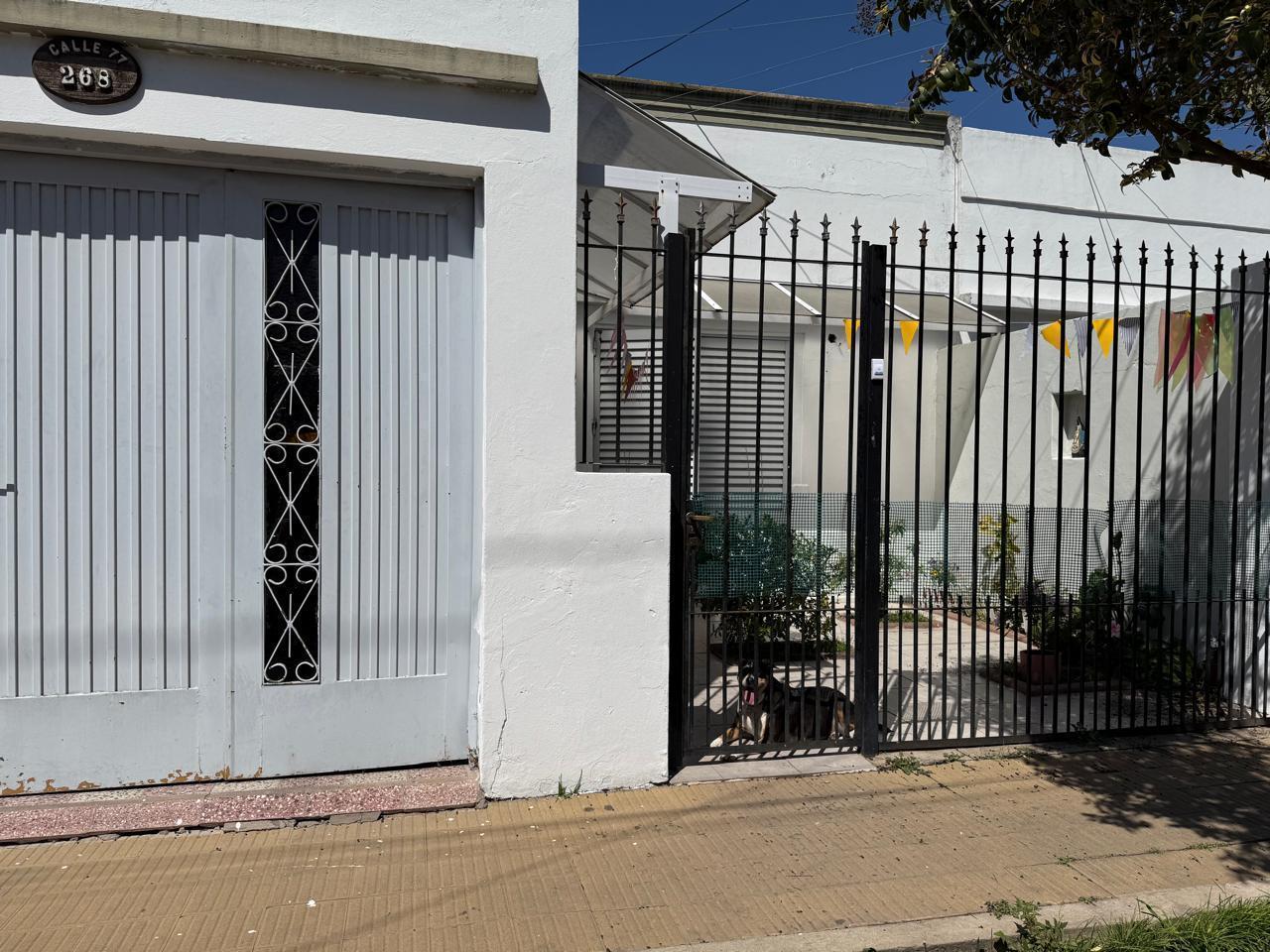Foto de Casa en Venta en Villa Elvira, imagen 1