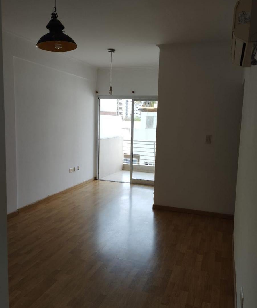 Foto de DEPARTAMENTO DE UN DORMITORIO EN ALQUILER EN LA PLATA, imagen 3