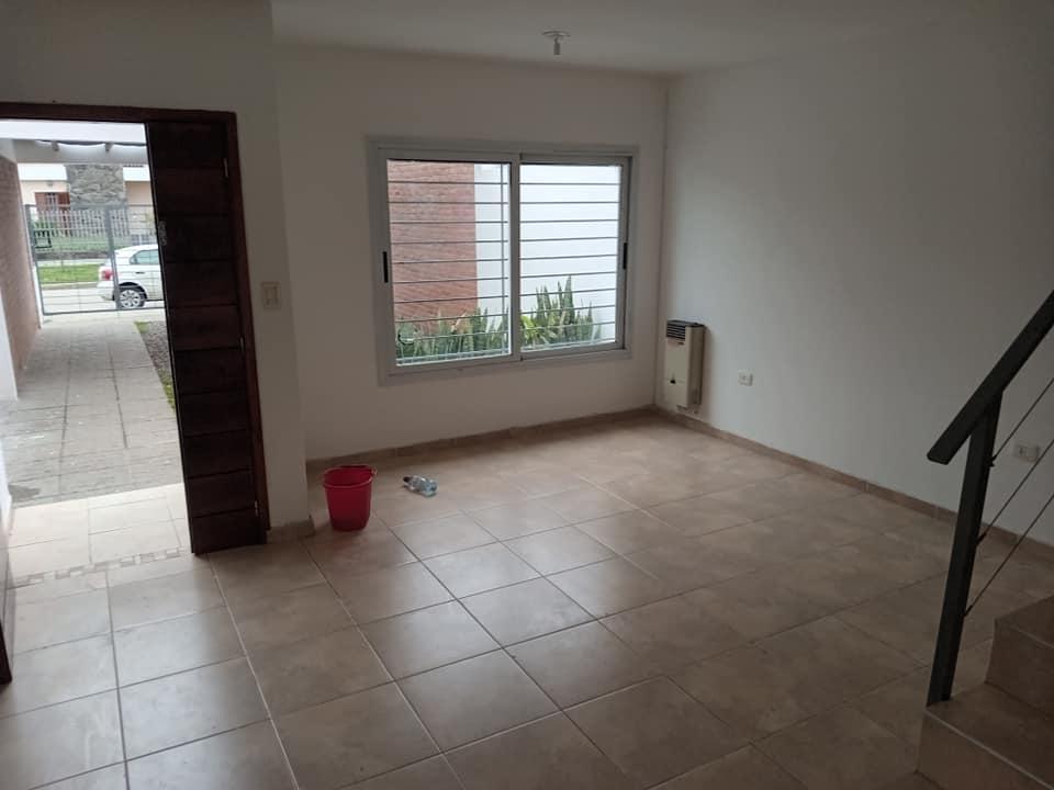 Duplex en Venta - Barrio Alejandro Centeno 5