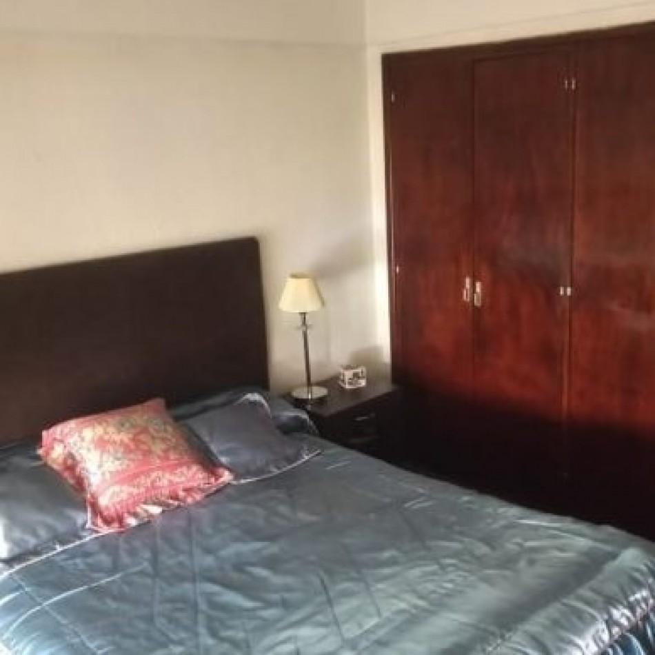 Foto de EXCELENTE CHALET 5 AMBIENTES. PARQUE LURO, imagen 4