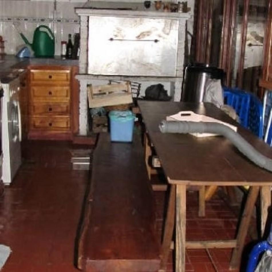 Foto de EXCELENTE CHALET 5 AMBIENTES. PARQUE LURO, imagen 5