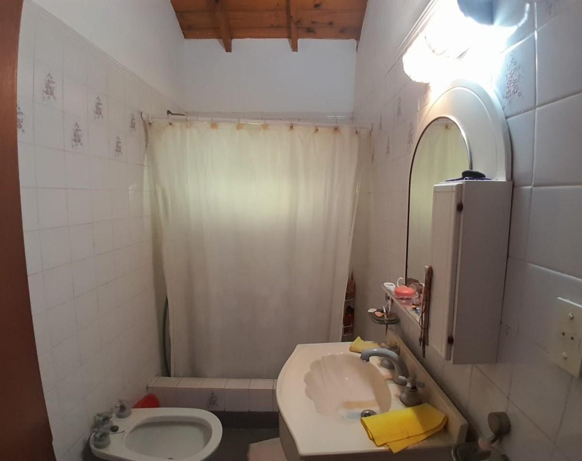 Foto de Gran chalet en venta. Garcia Lorca 1700, imagen 4