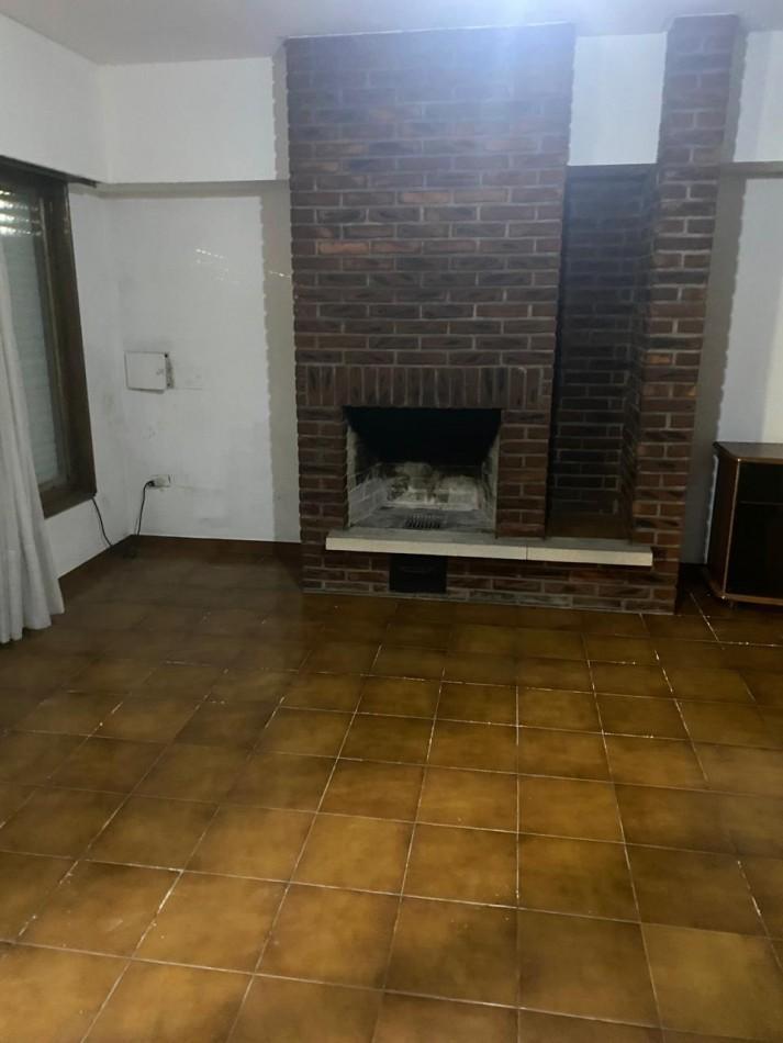 Venta. Chalet 5 Ambientes. Barrio Chauvin 2