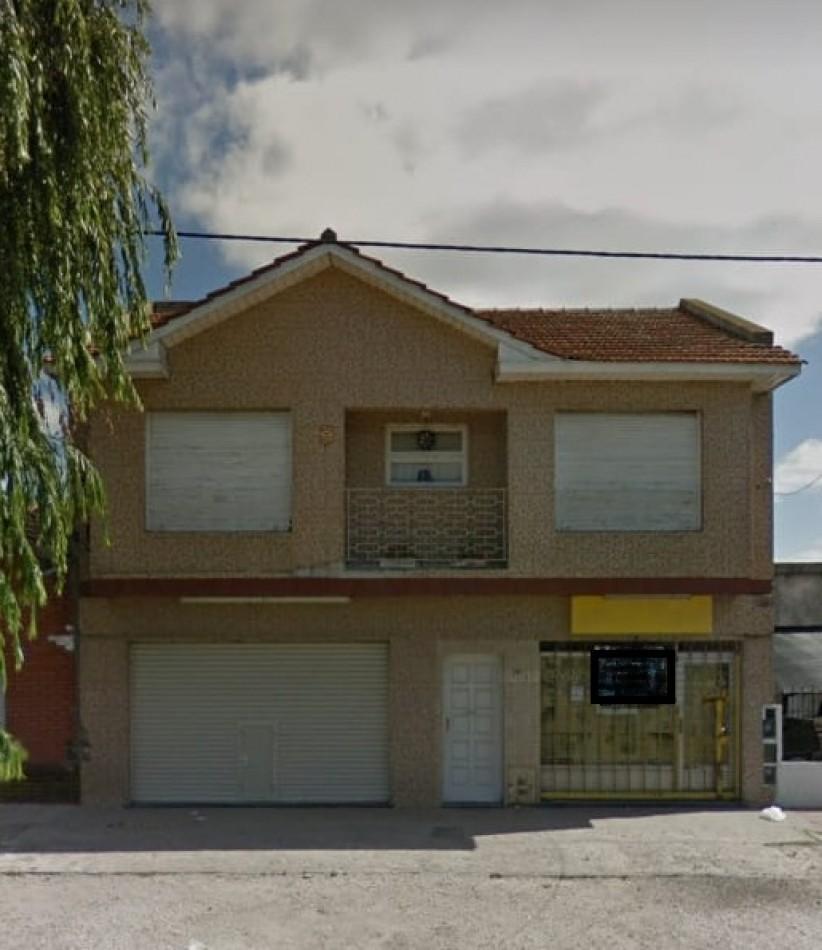 Foto de En Block 2 locales mas chalet 4 ambientes pta Alta. Zona Colon y Alio, imagen 5