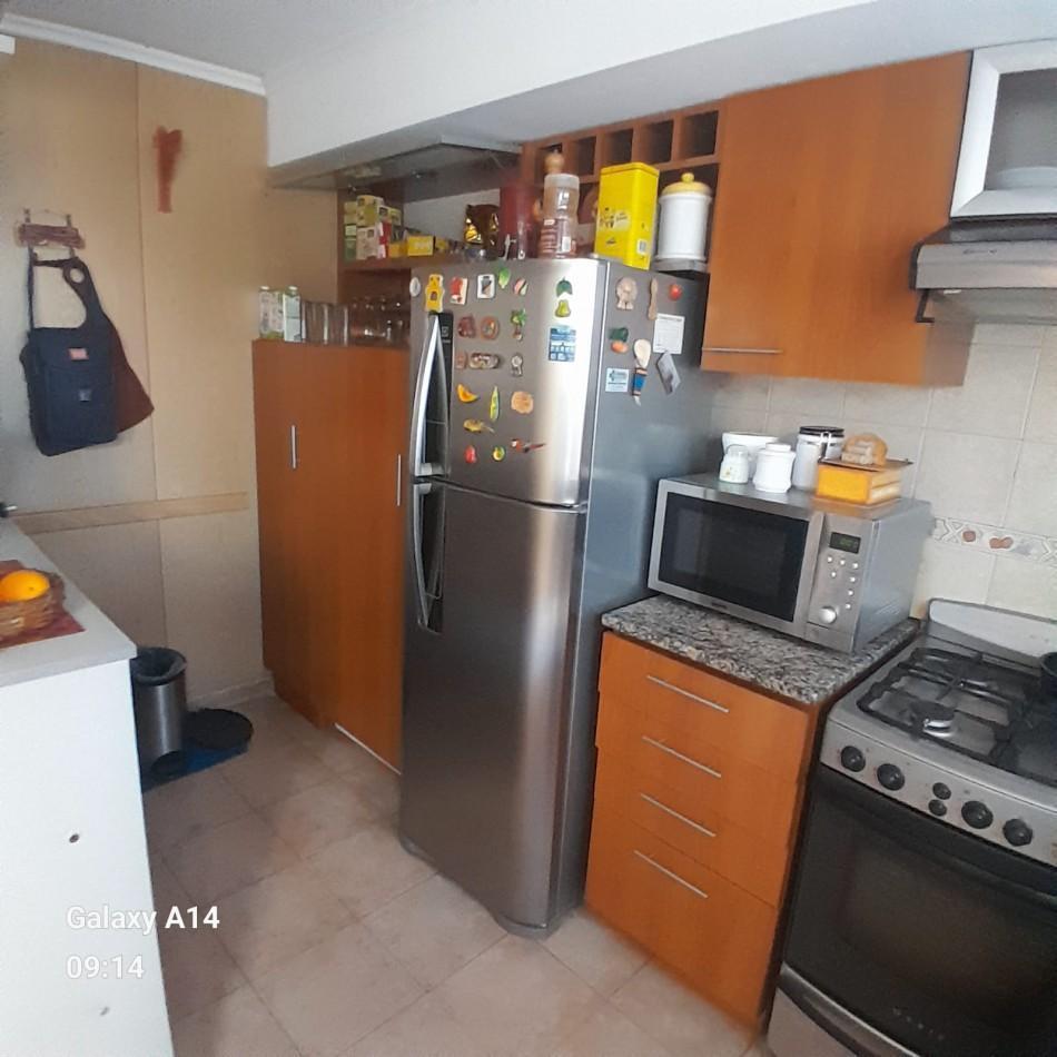 Foto de DUPLEX DE TRES AMBIENTES EN BARRIO VILLA PRIMERA, imagen 4
