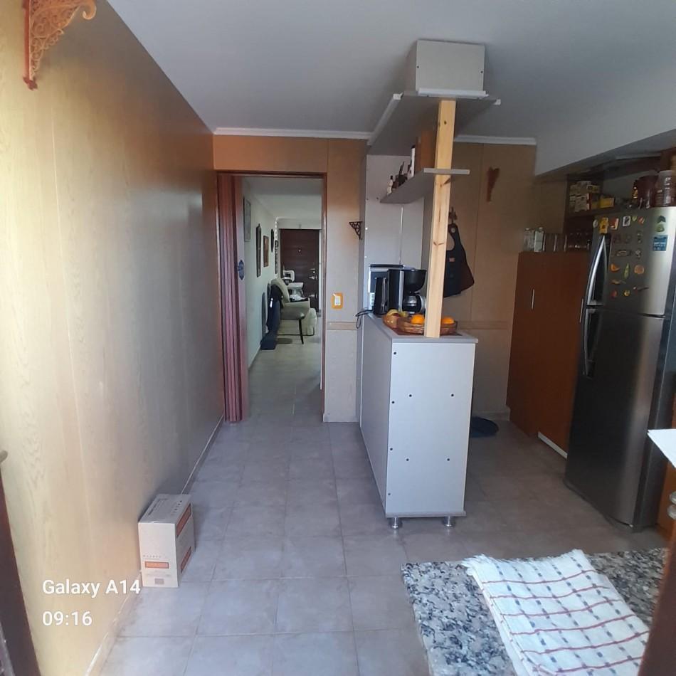 Foto de DUPLEX DE TRES AMBIENTES EN BARRIO VILLA PRIMERA, imagen 2