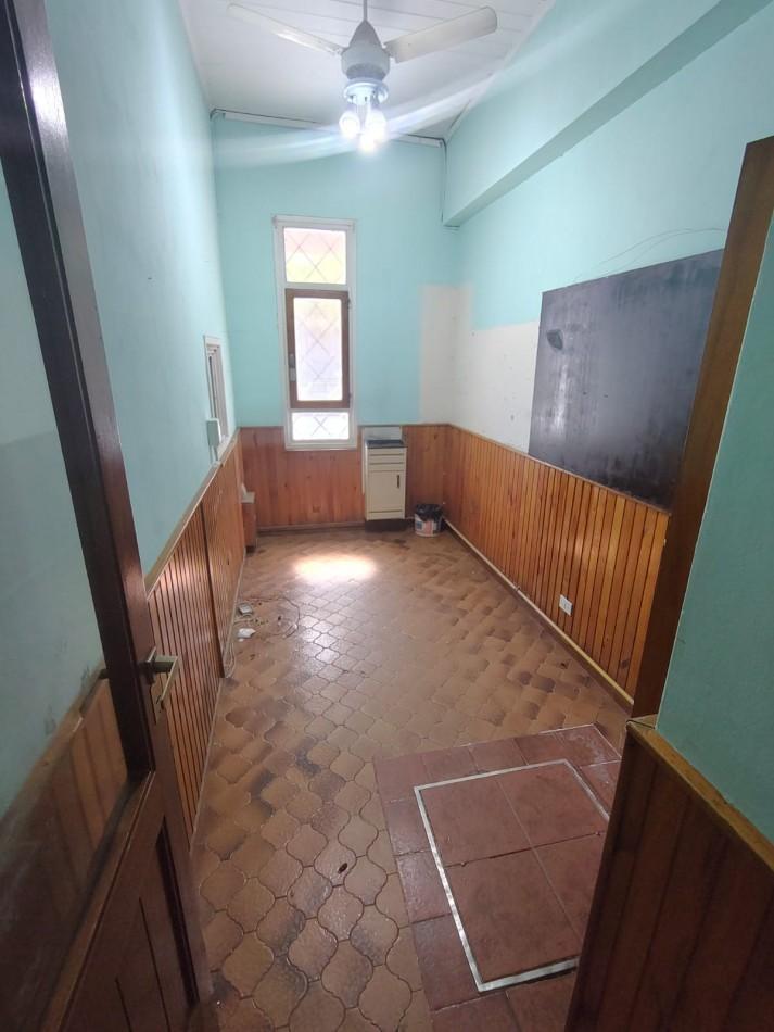 Foto de IMPORTANTE PROPIEDAD PARA USO PROFESIONAL O INSTITUCIONAL, imagen 5
