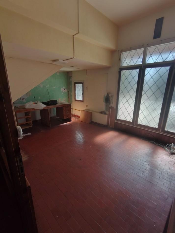 Foto de IMPORTANTE PROPIEDAD PARA USO PROFESIONAL O INSTITUCIONAL, imagen 3