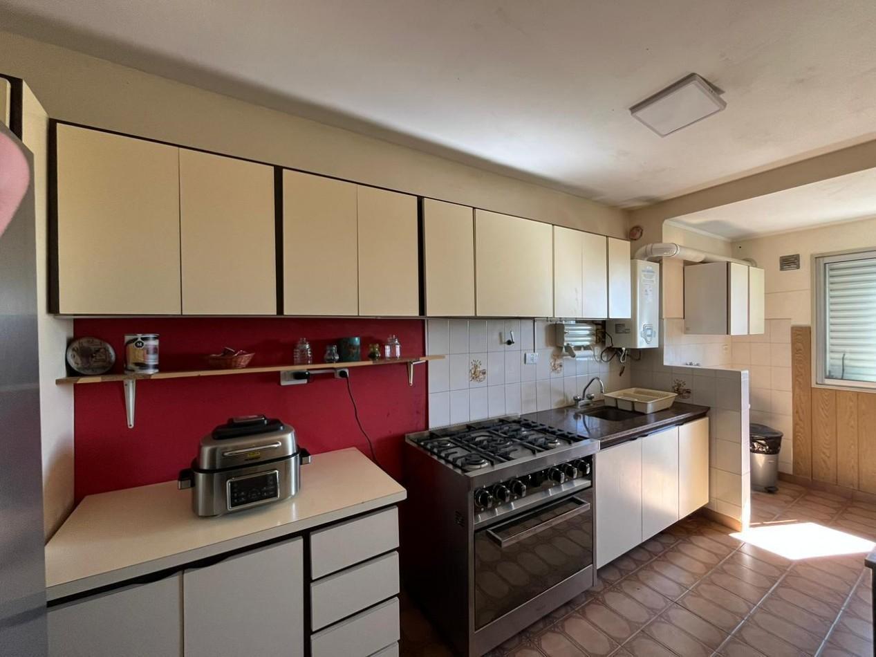 Foto de EN VENTA. DEPARTAMENTO DE 4 AMBIENTES CON ESPACIO DE COCHERA. BAHIA, imagen 5