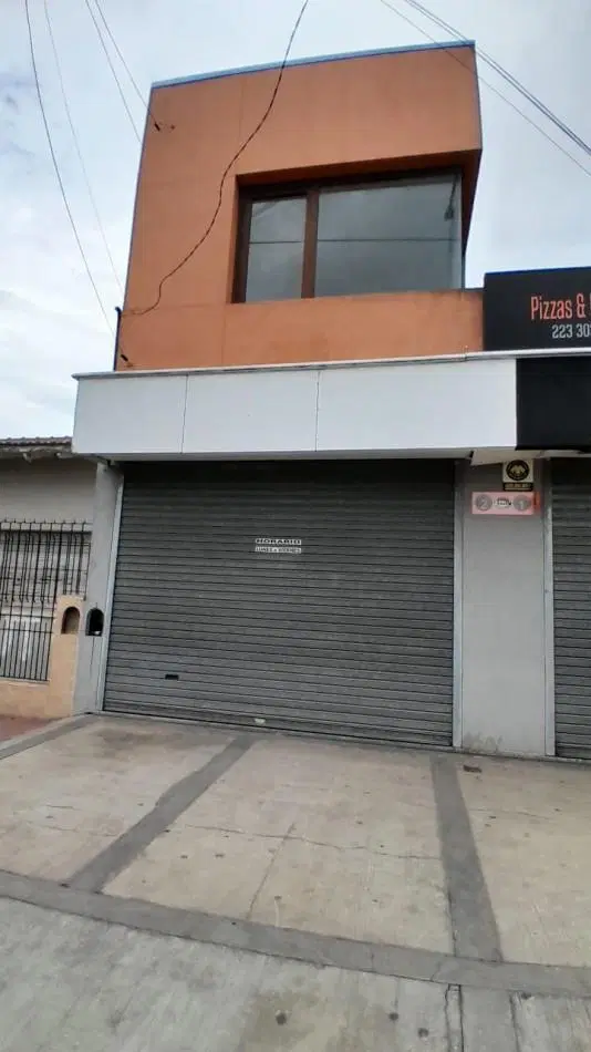 ALQUILER LOCAL COMERCIAL SOBREA AVDA JARA 3