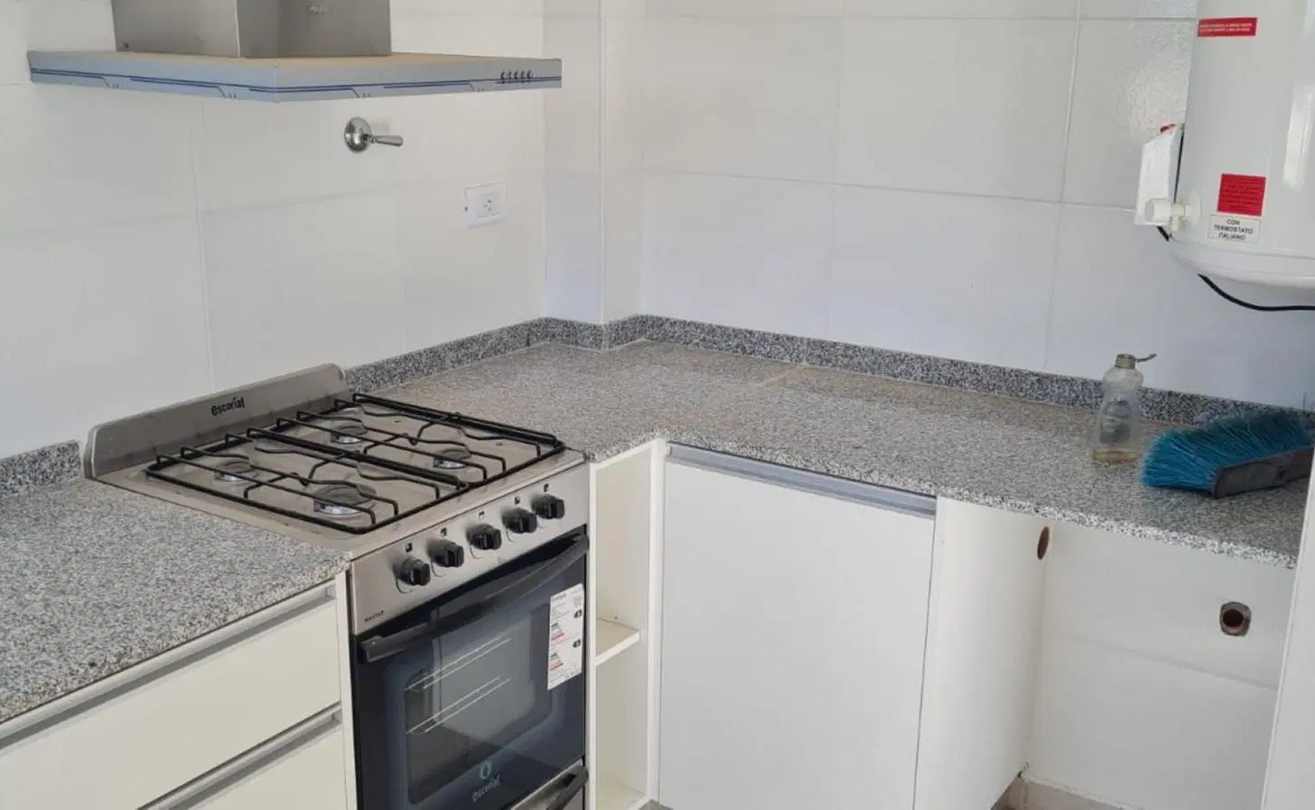 DUPLEX 3 AMBIENTES. BARRIO FELIX U. CAMET. APTO CREDITO 1