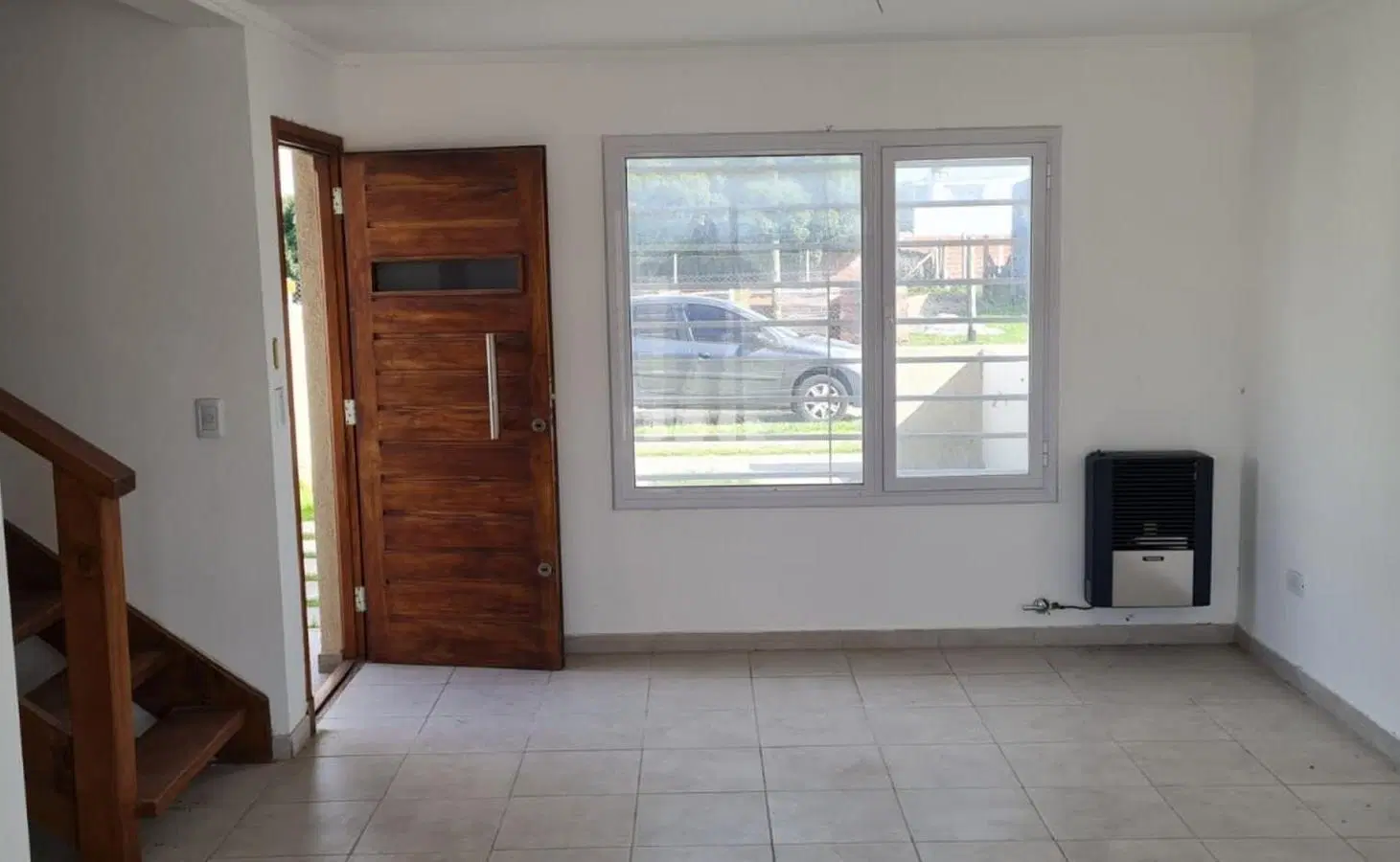DUPLEX 3 AMBIENTES. BARRIO FELIX U. CAMET. APTO CREDITO 5