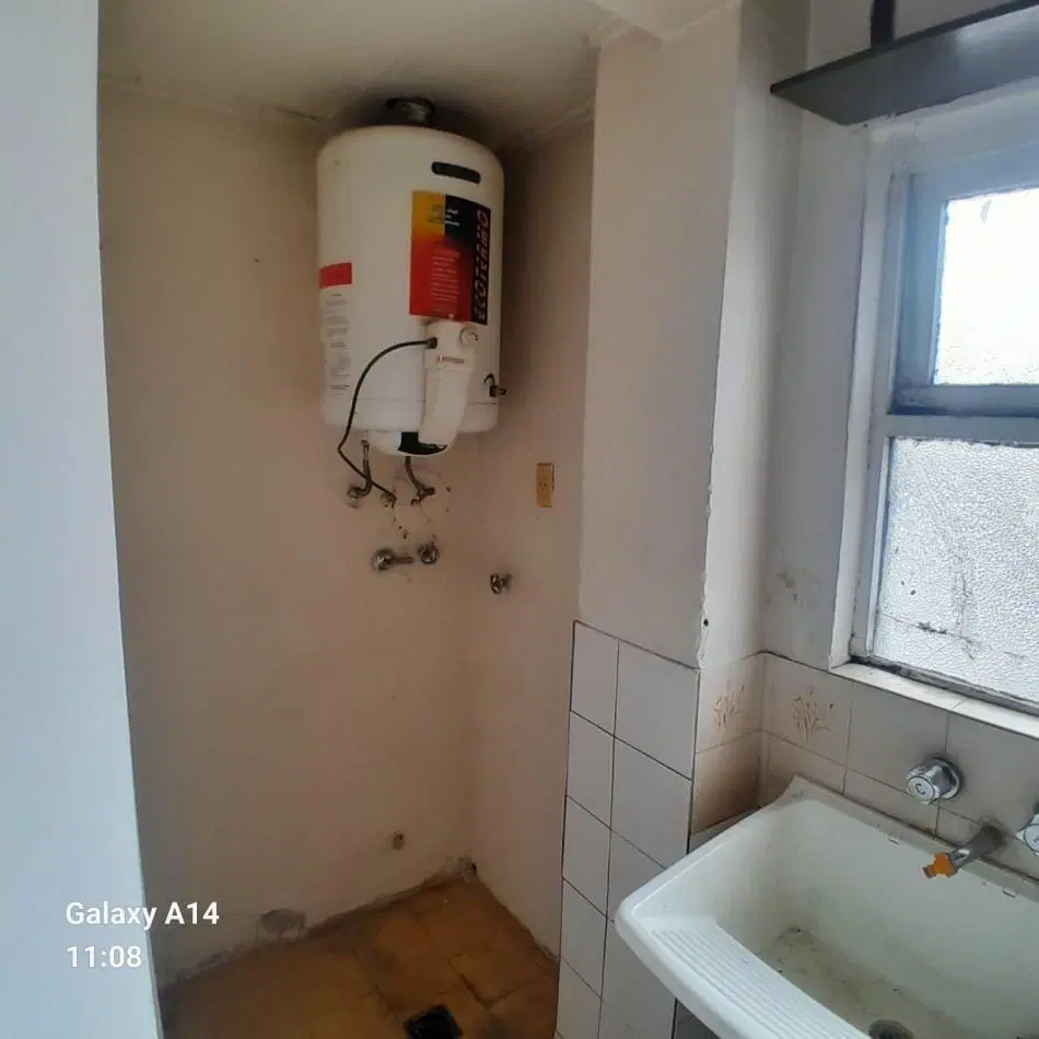 DEPARTAMENTO DE 2 AMBIENTES EN RIVADAVIA AL 8100 4