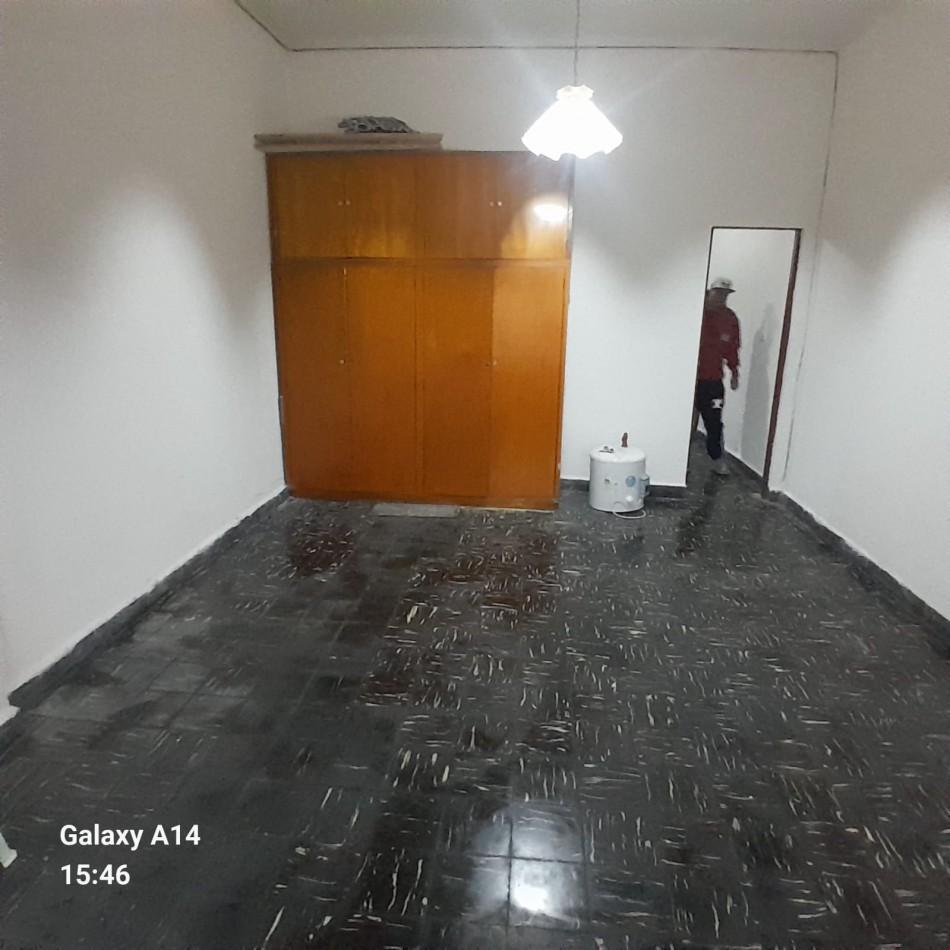 Foto de LOCAL CASILDO VILLAR 1500 IDEAL PARA RENTA, imagen 3