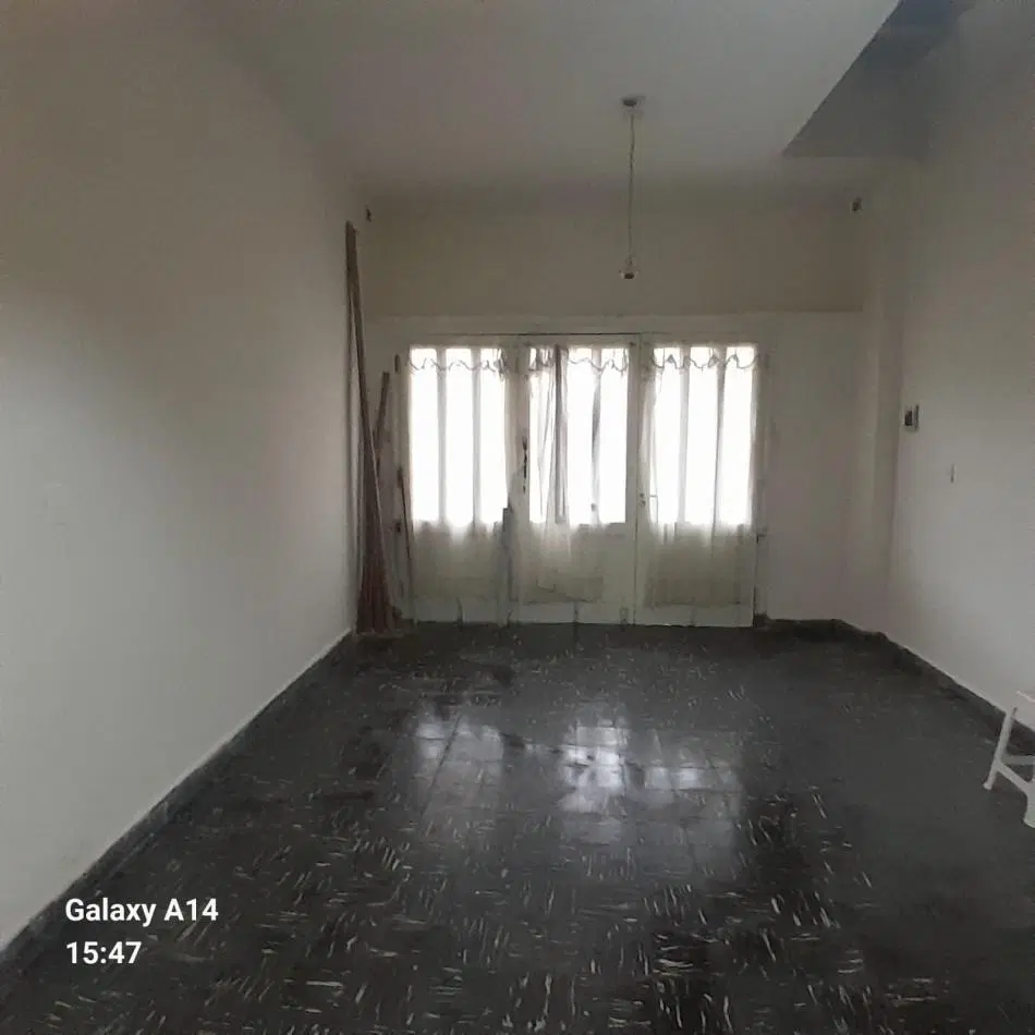 LOCAL CASILDO VILLAR 1500 IDEAL PARA RENTA 2