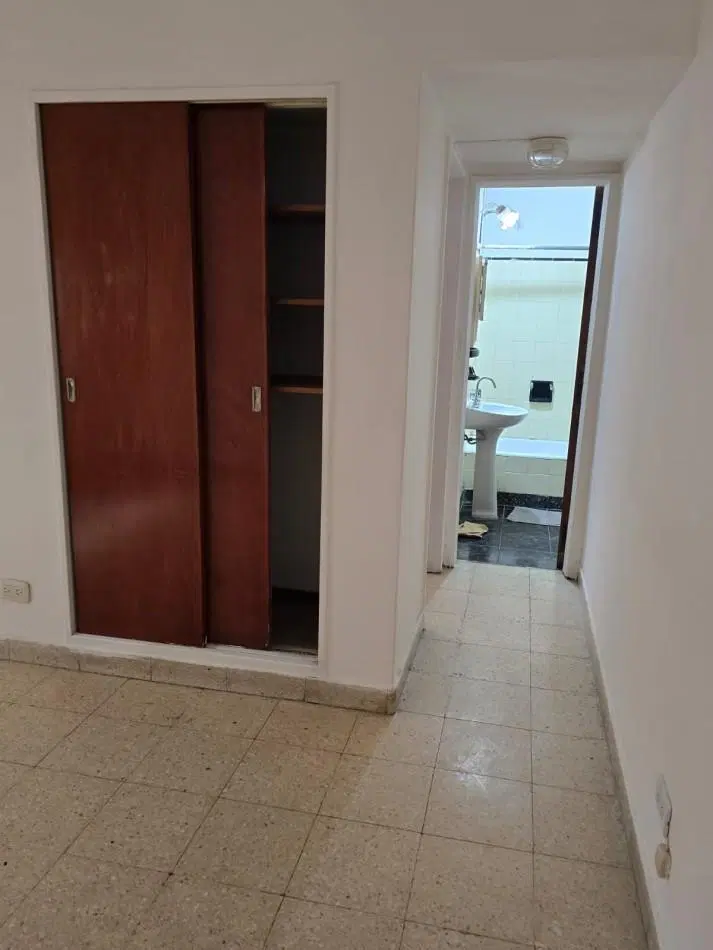 24 Meses Departamento 2 ambientes Plaza Colon 5