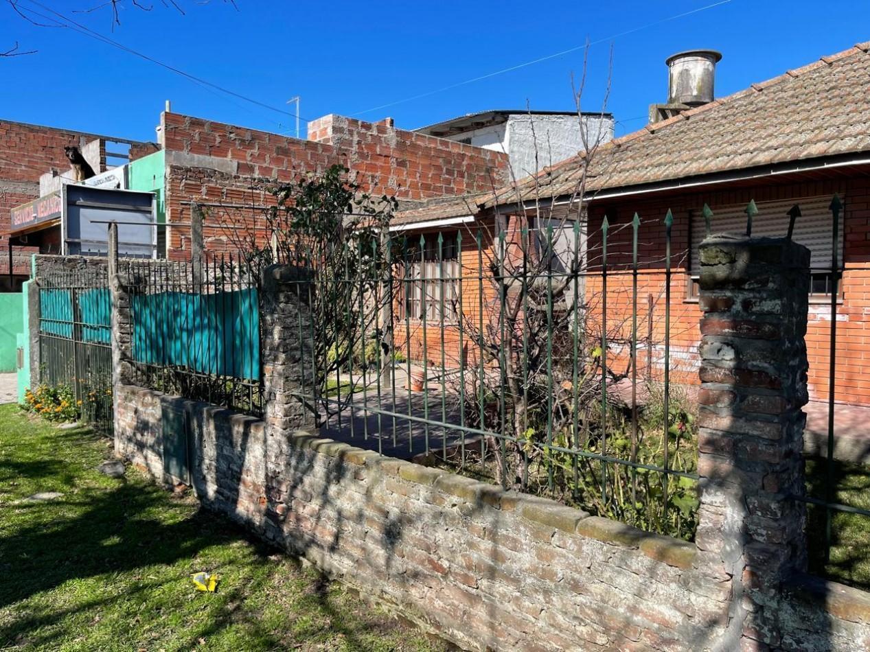 Foto de CHALET DE 3 AMBIENTES EN ESQUINA DE LIBERTAD Y TANDIL, imagen 5