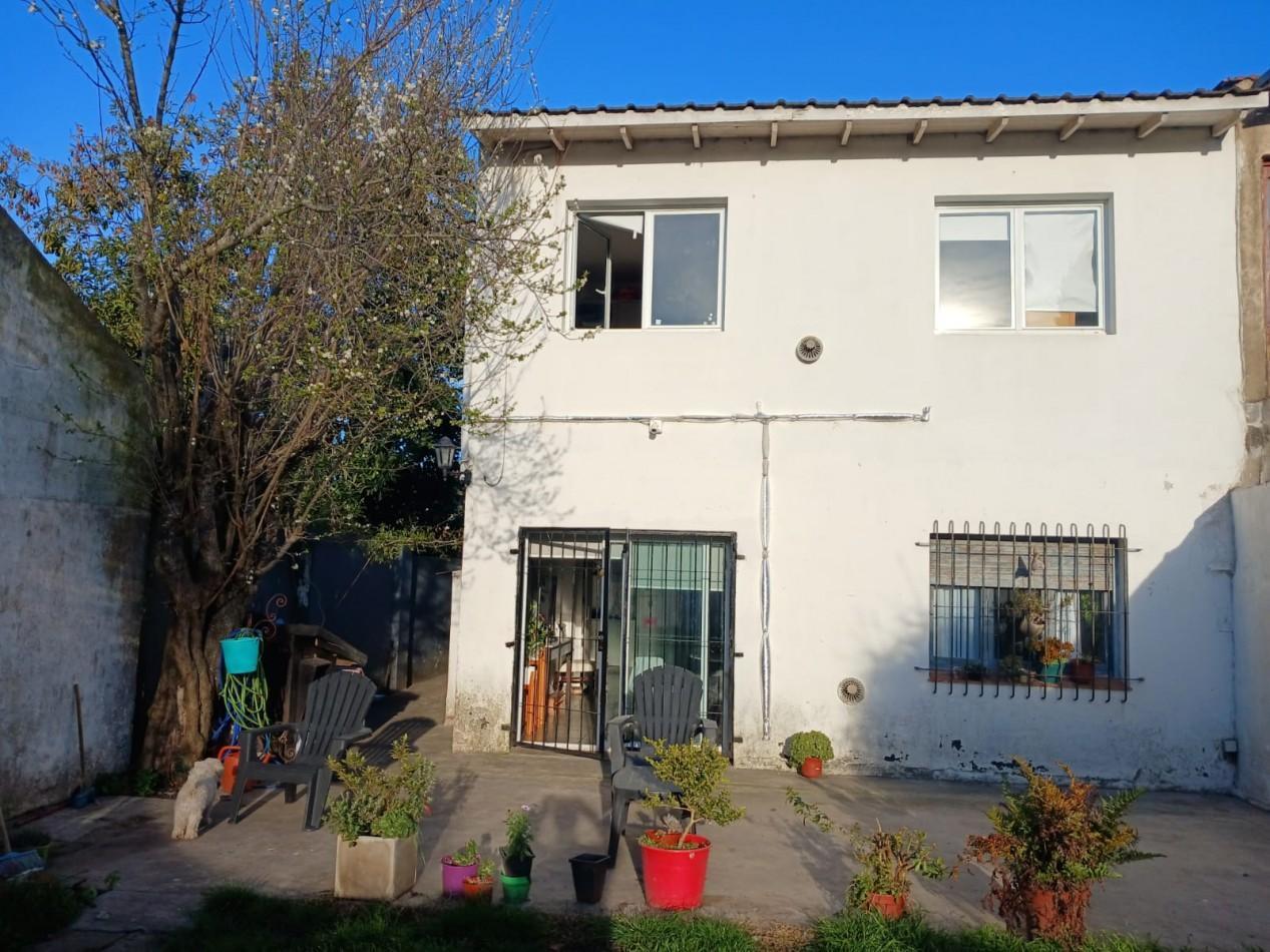 Foto de CASA DE 4 AMBIENTES EN BARRIO PINARES, imagen 1