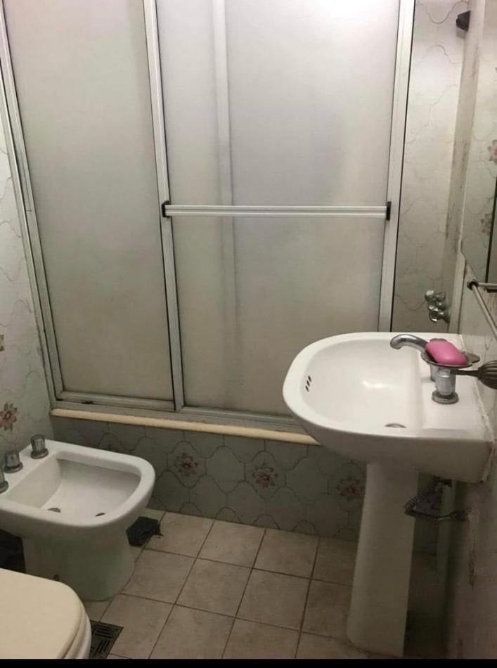 Foto de DEPARTAMENTO DE 3 AMBIENTES EN PLAZA COLON, imagen 1