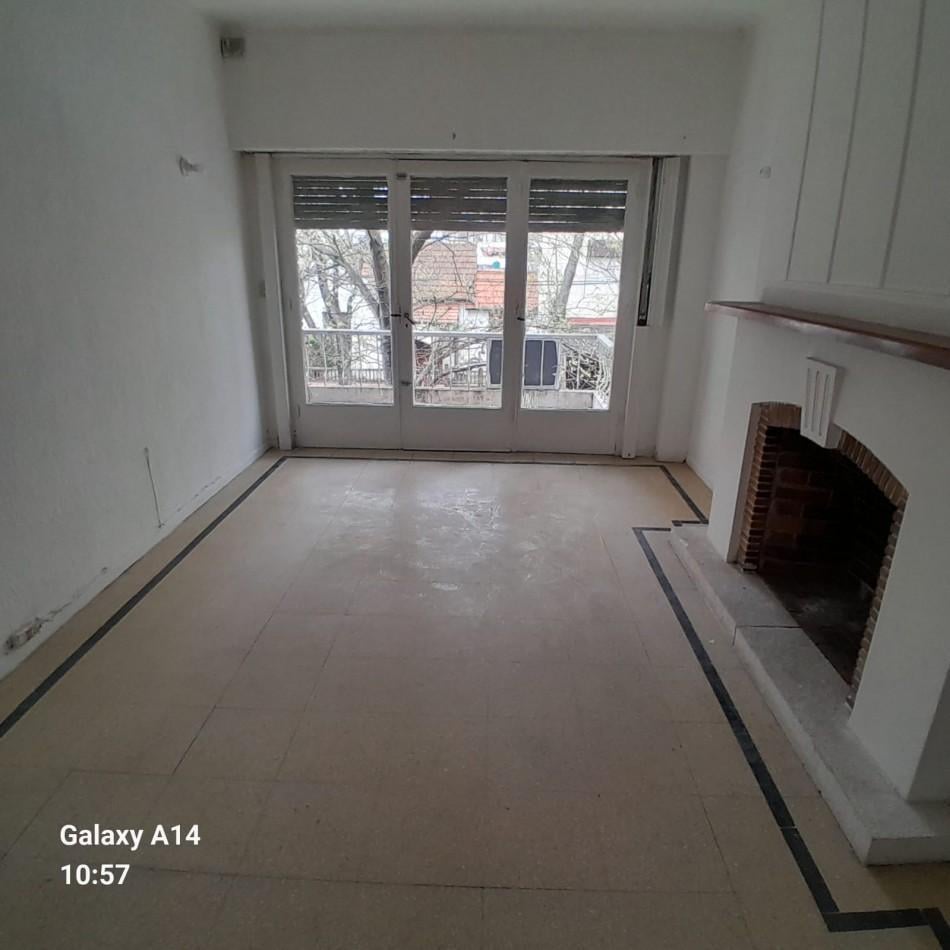 Foto de PH DE 3 AMBIENTES EN PRIMER PISO, ZONA BROWN E INDEPENDENCIA, imagen 1