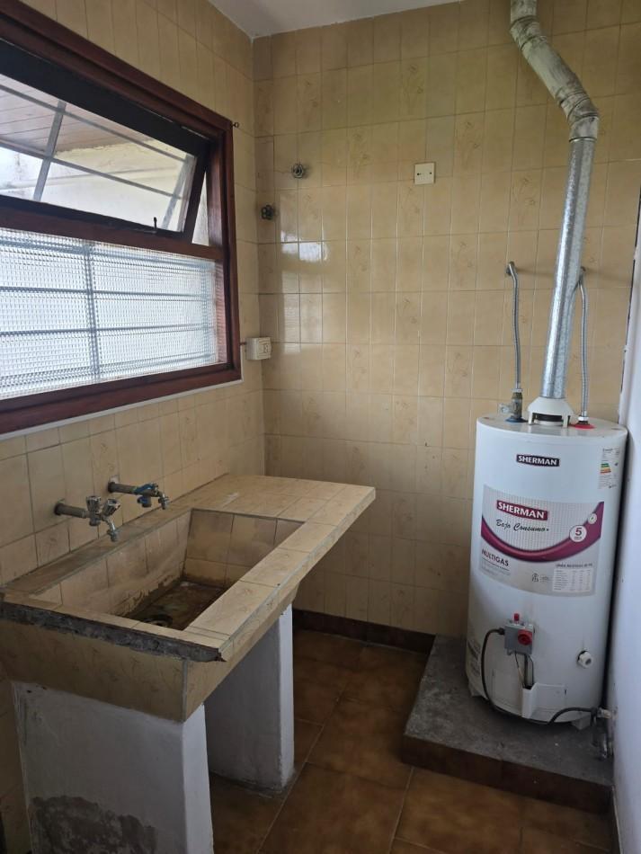 Foto de ALQUILER 24 MESES. CHALET 3 AMBIENTES CON COCHERA. RIVADAVIA 6900, imagen 5