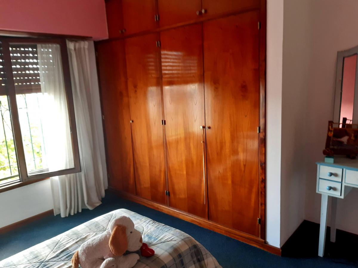 Chalet de 4 Dorm., Barrio Fortunato de La Plaza 4