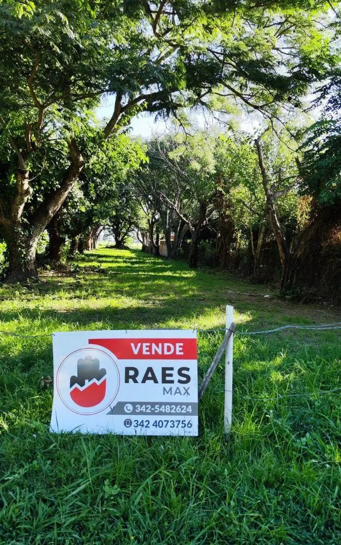 SE VENDE AMPLIO TERRENO EN ARROYO AGUIAR 3