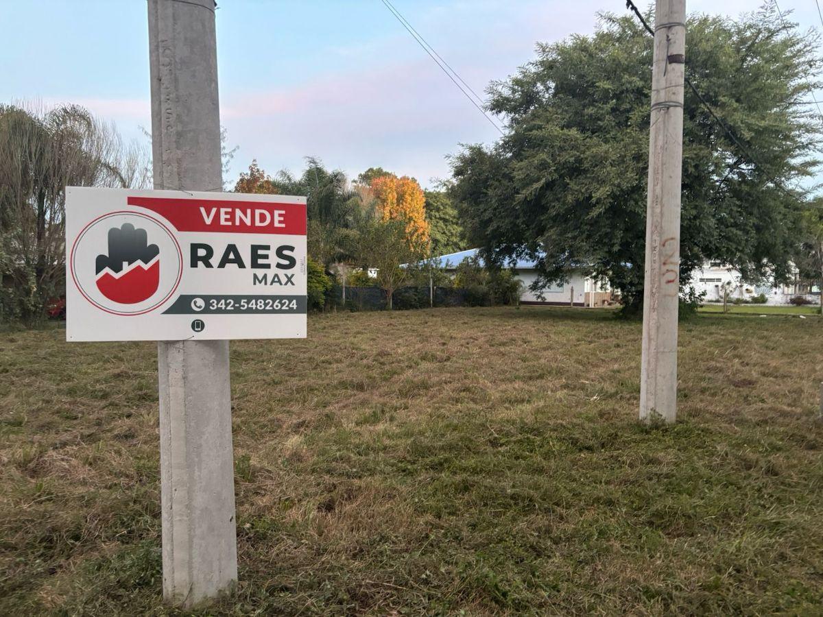 Foto de Terreno de 800 m² en venta en barrio Jorge Newbery- Sauce Viejo, imagen 2