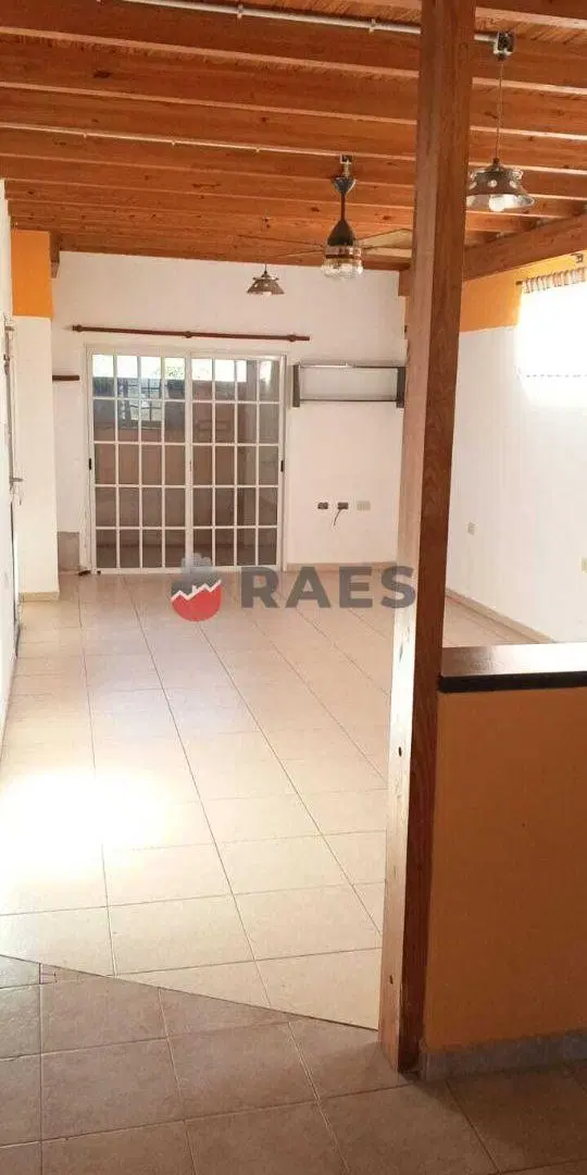 Departamento de 103 m2 con 2 dormitorios en alquiler a metros de Gral Paz y Av. galicia. 3