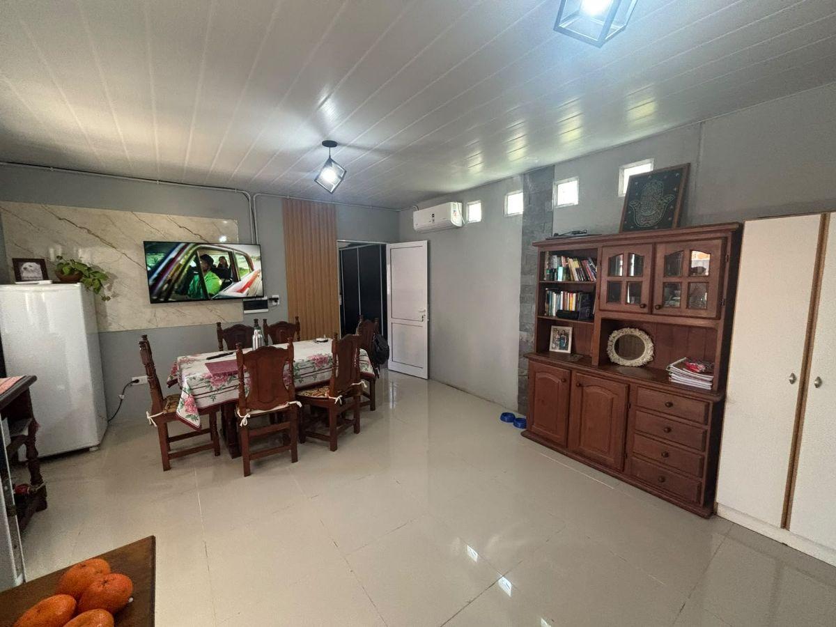 Foto de Casa en venta en Sauce Viejo con pileta, imagen 4