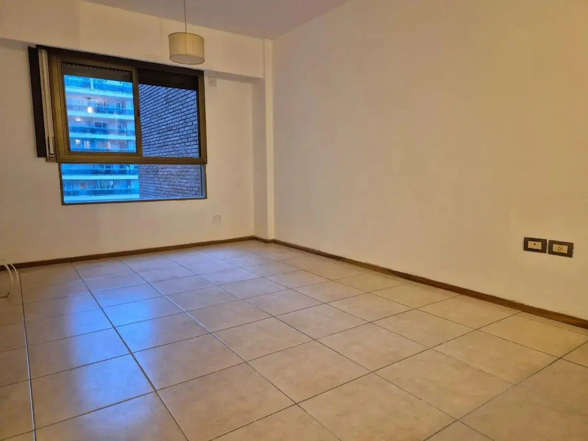 Depto 1 Dormitorio - Excelente Distribucion Y Ubicacion 4