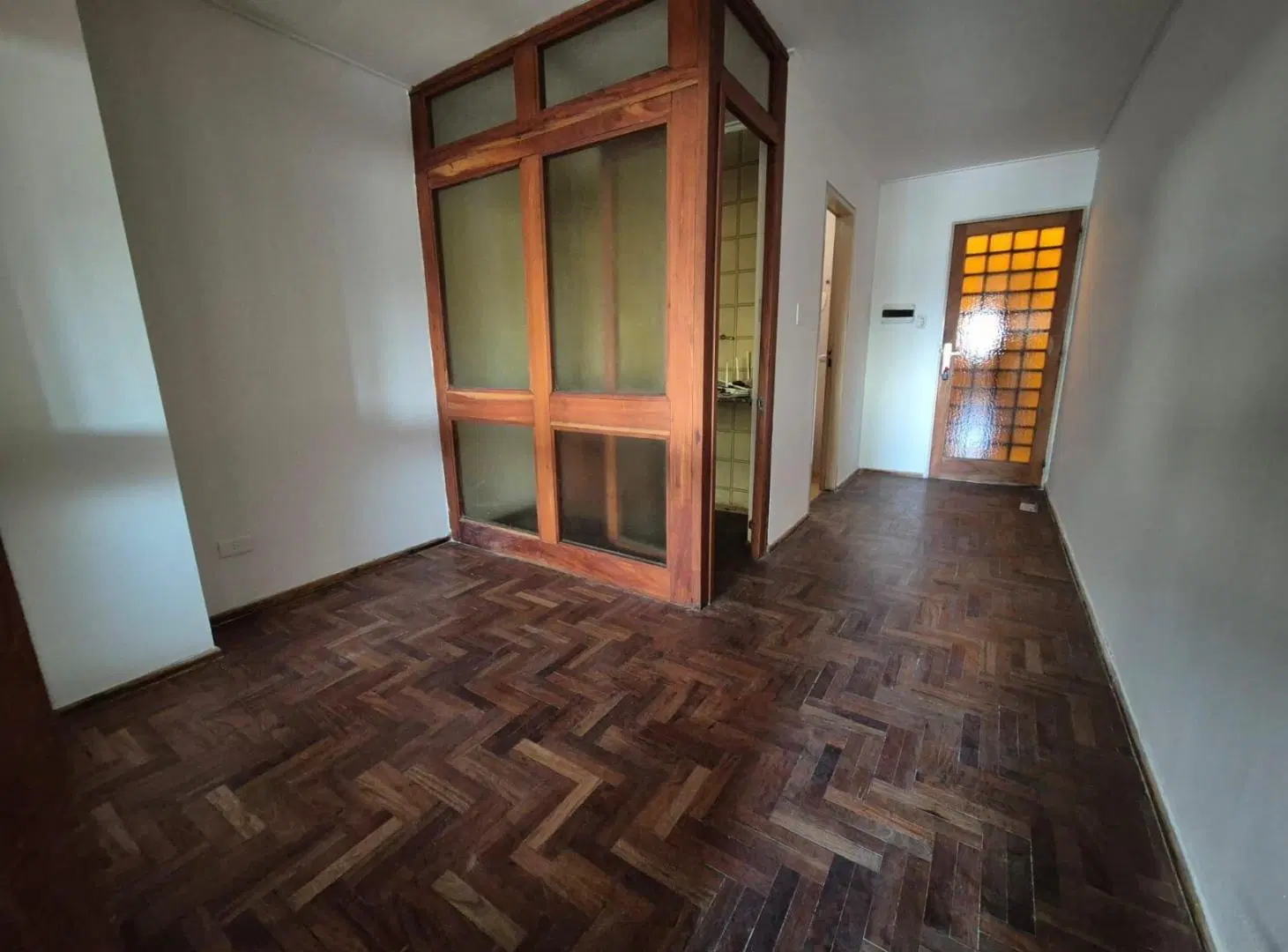 ALQUILER OFICINA - BARRIO CENTRO 1