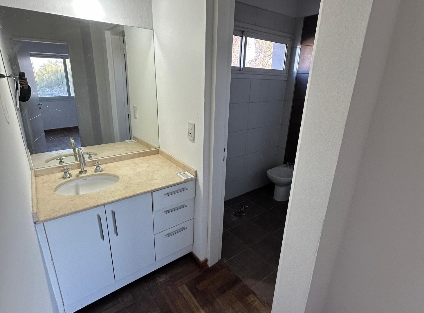 Foto de Casa en Alquiler Claros del Bosque - Etapa 1 - Frente a espacio verde, imagen 3
