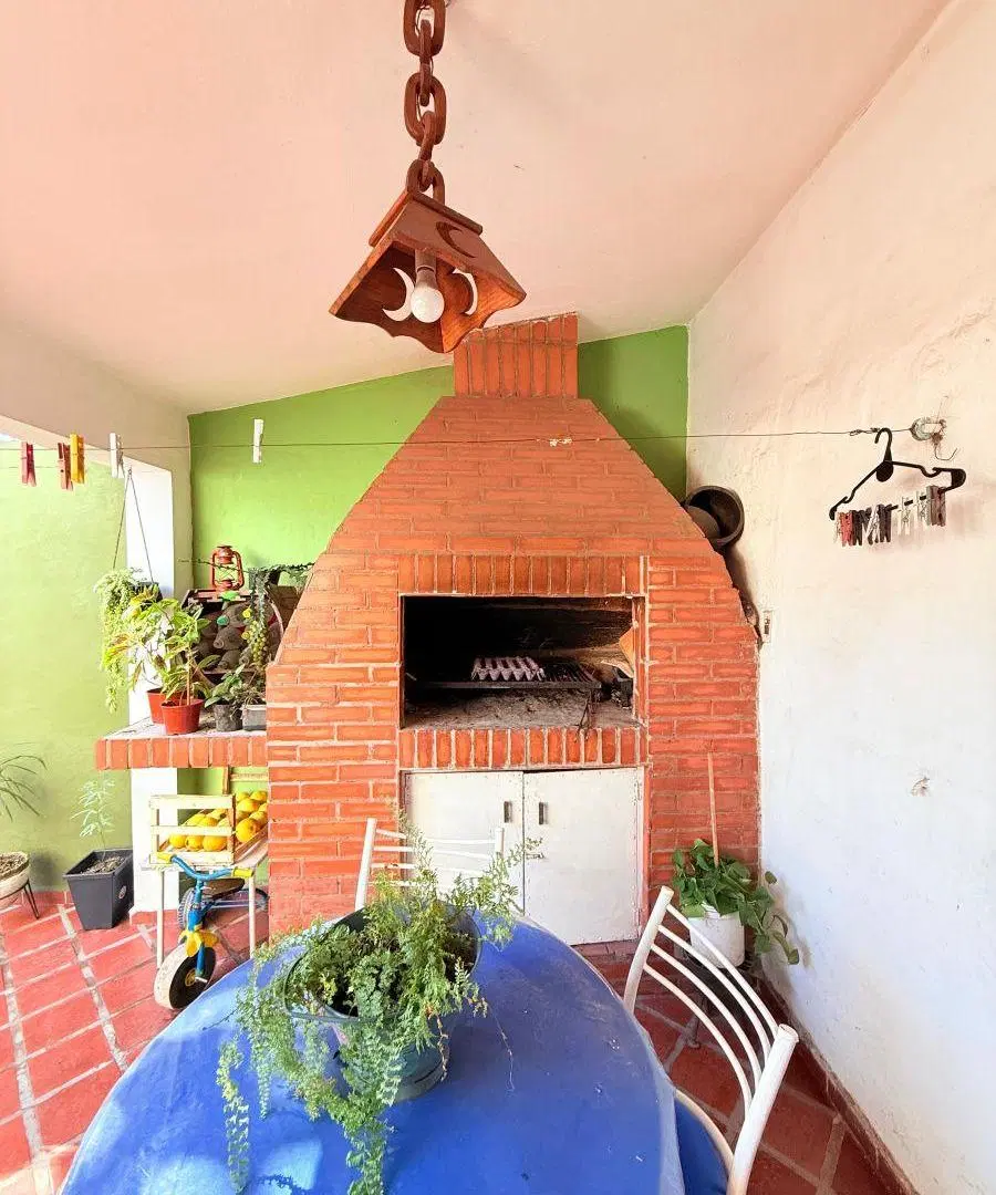 Venta Casa+Dpto 5