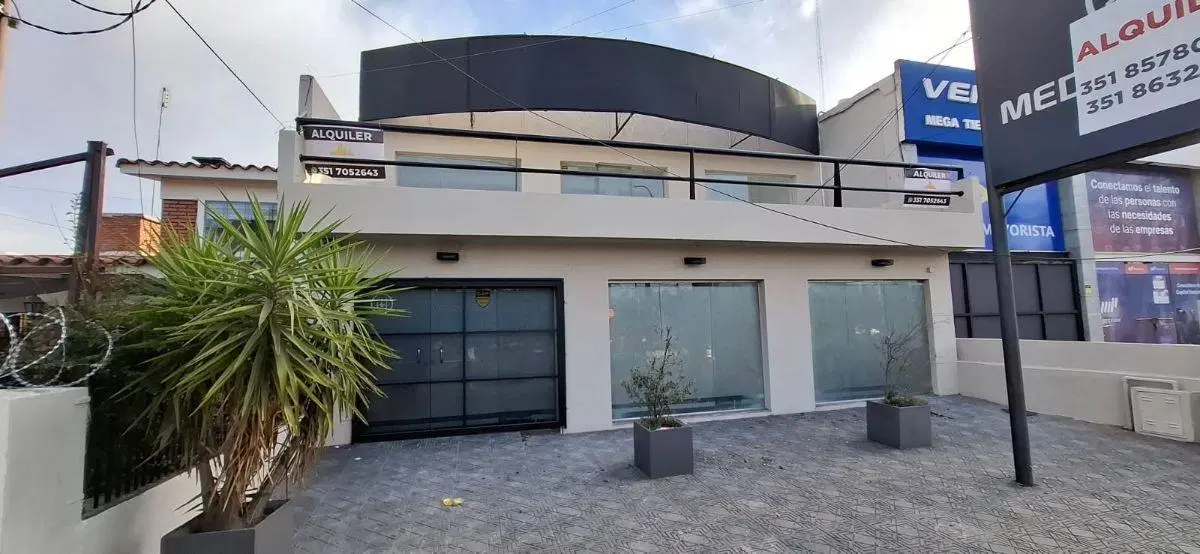Alquiler local Av Rafael Nuñez 6