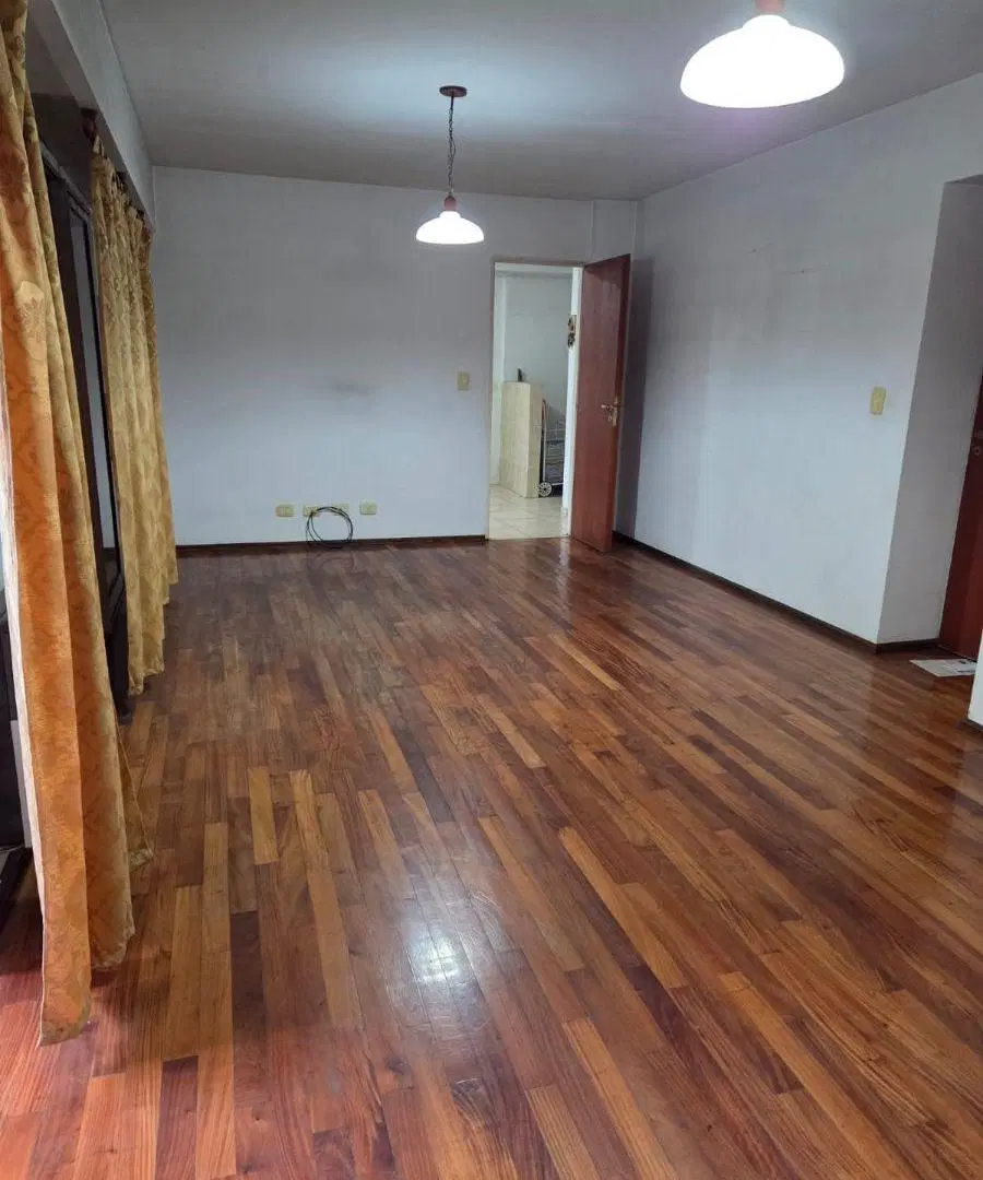 Vendo Imponente Dto. de 3 Dormitorios en piso exclusivo. Cafferata 922 Piso 1 5