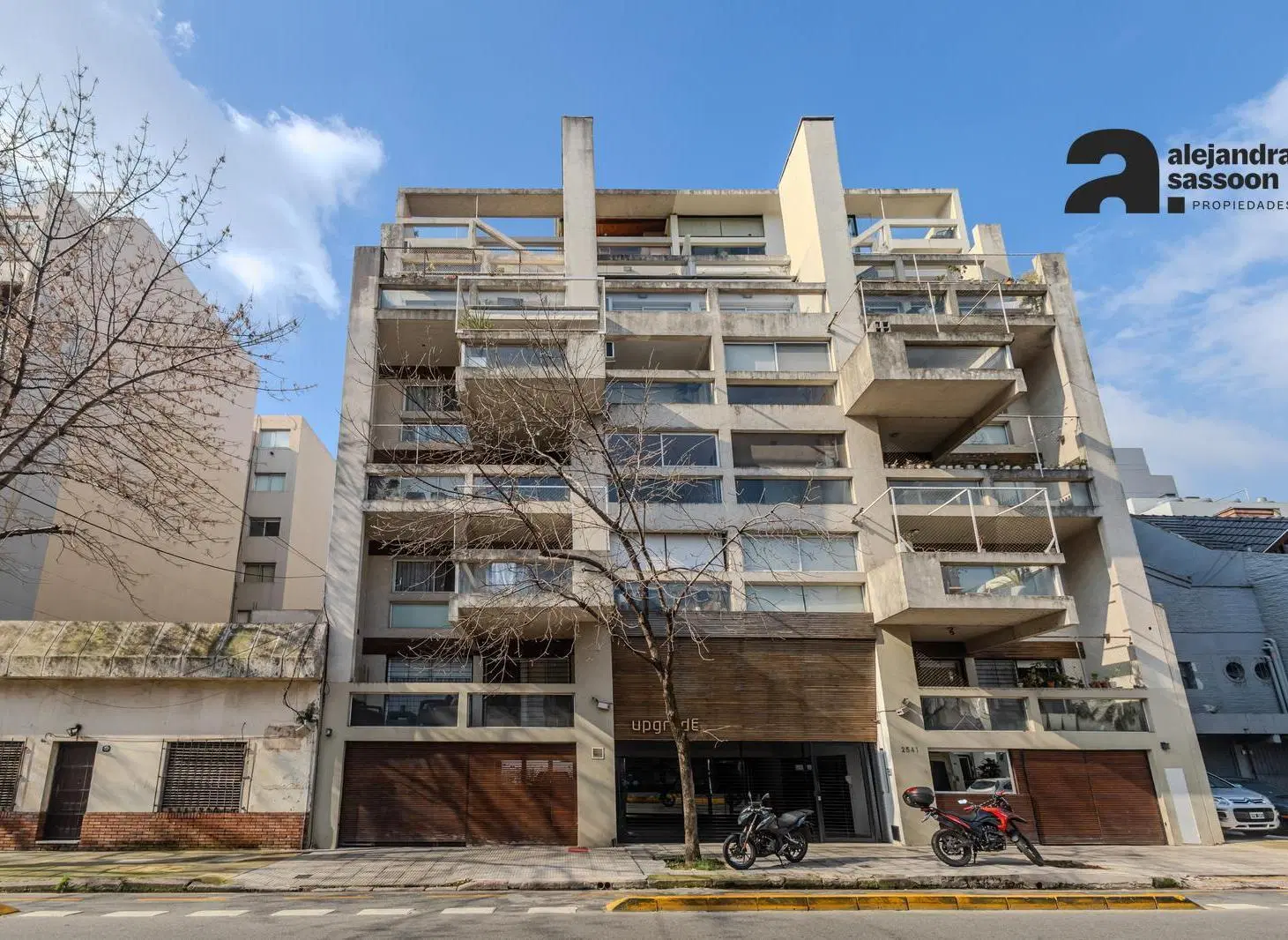 Excelente planta en Belgrano! 4 amb con balcon aterrazado y parrilla propia! Coch Amenties y baulera 1
