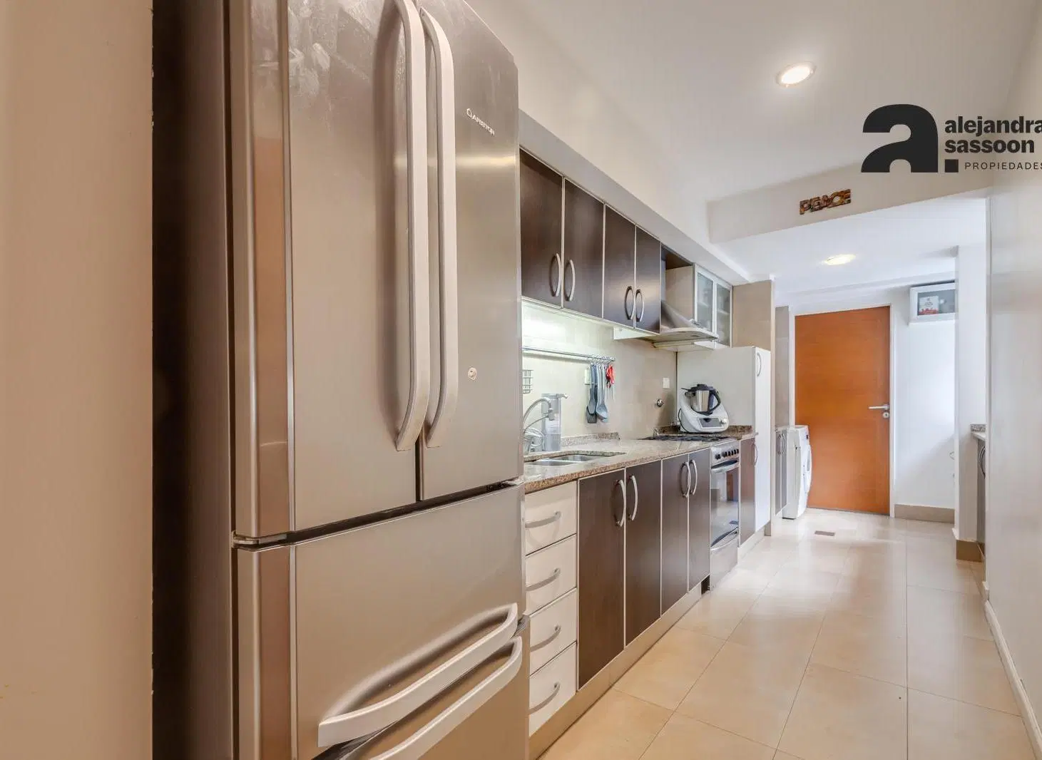 Excelente planta en Belgrano! 4 amb con balcon aterrazado y parrilla propia! Coch Amenties y baulera 2