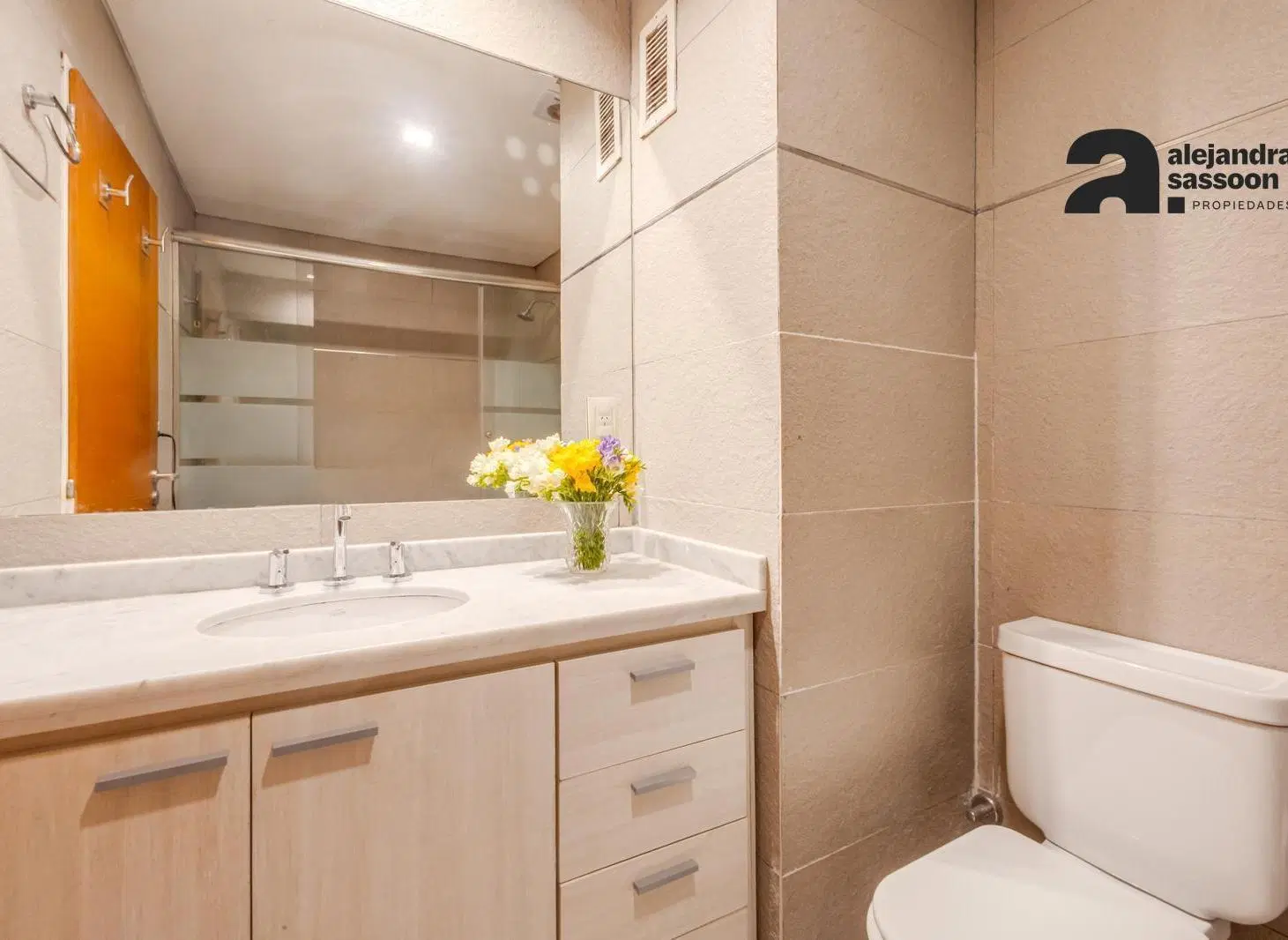 Excelente planta en Belgrano! 4 amb con balcon aterrazado y parrilla propia! Coch Amenties y baulera 5