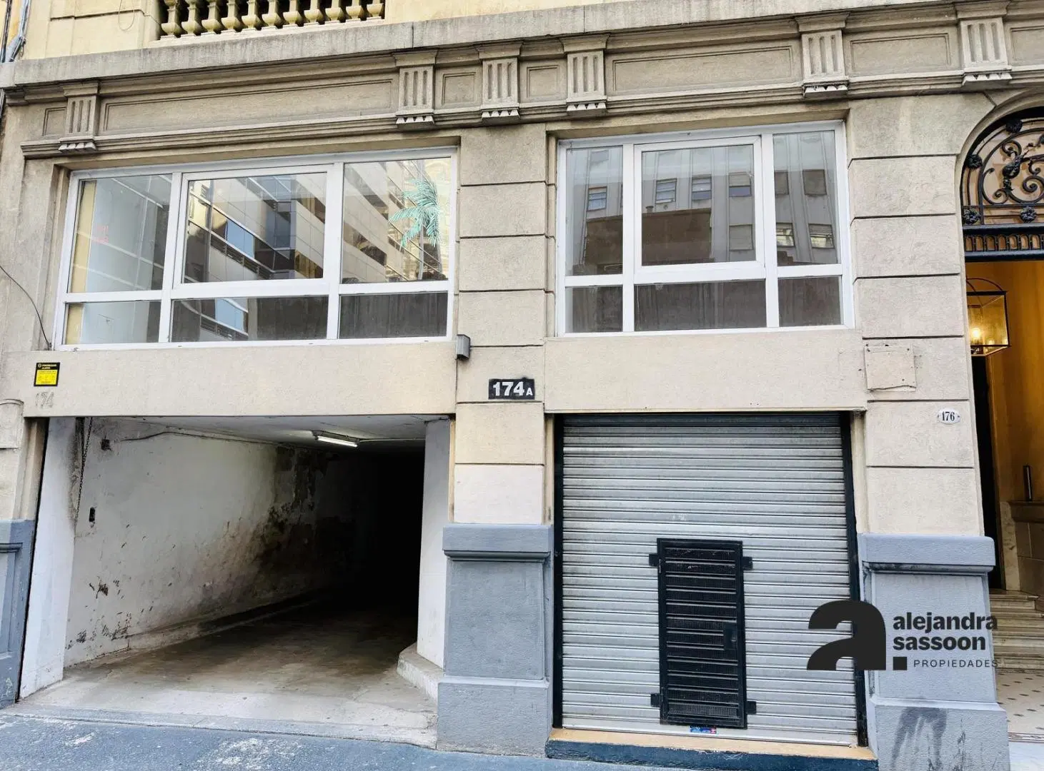 EXCELENTE LOCAL CON OFICINAS! A PASOS DE PUERTO MADERO 1