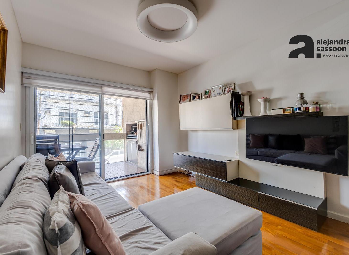 Foto de Excelente planta en Belgrano! 4 amb con balcon aterrazado y parrilla, imagen 2