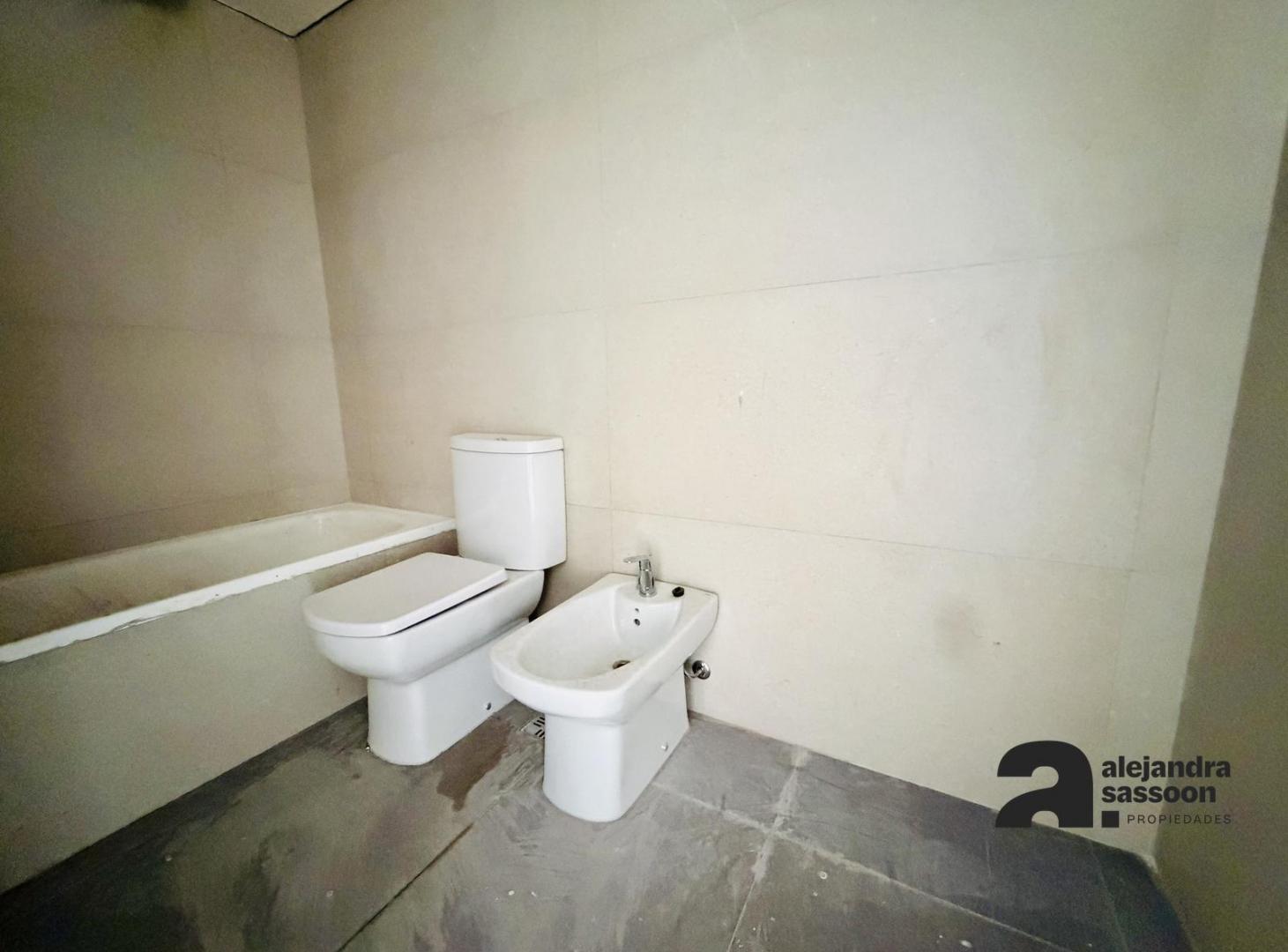 Foto de Departamento 2 Ambientes,con toillete y balcon Piso alto VILLA URQUIZA, imagen 5