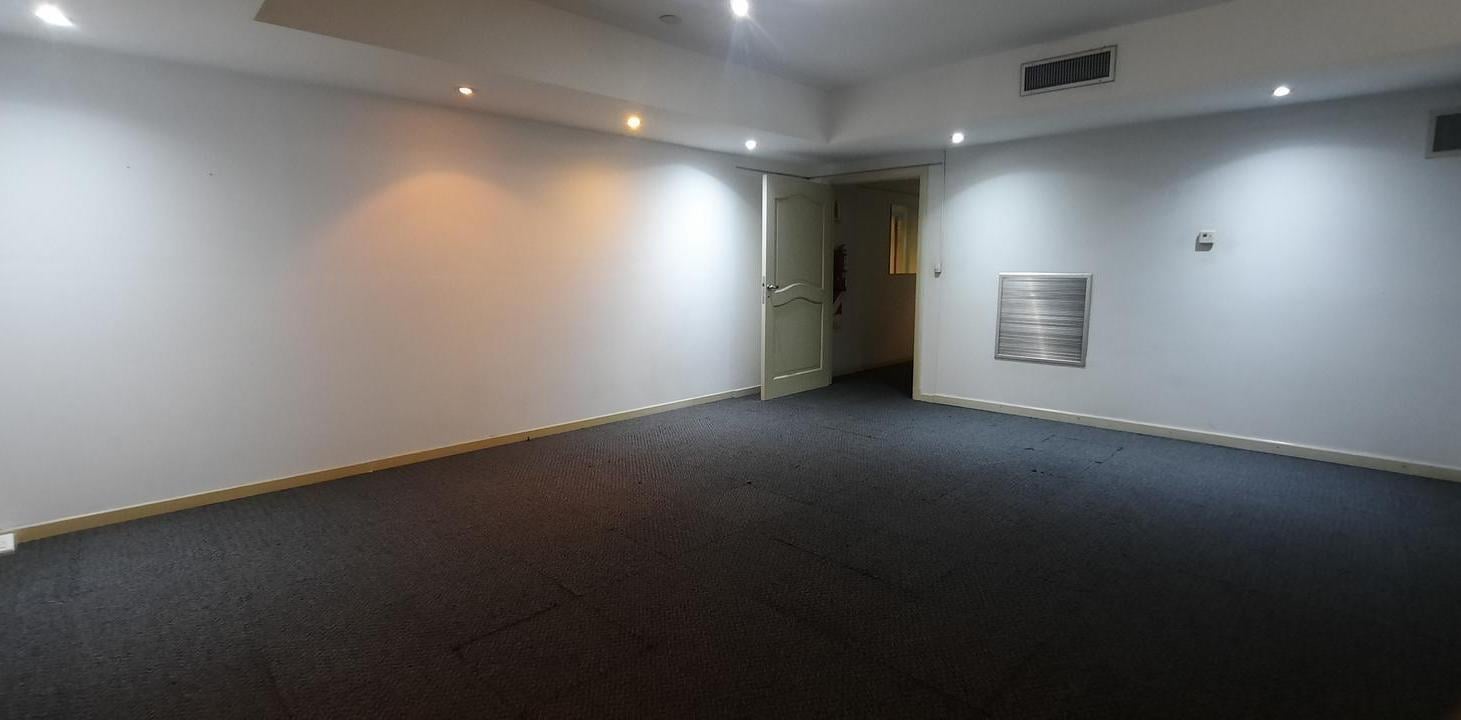 Foto de Oficina en alquiler con subdiviciones, imagen 1