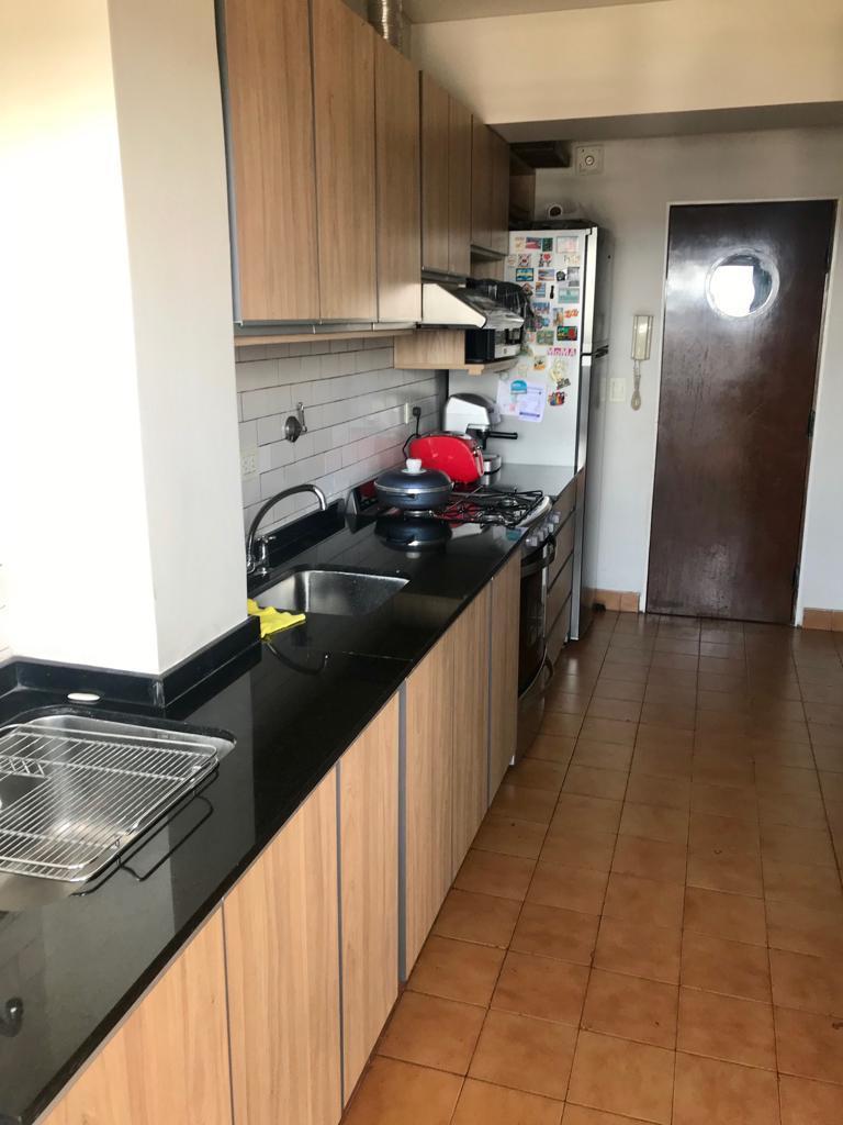 Depto de 3 Dorm. en Av Alem 150 2
