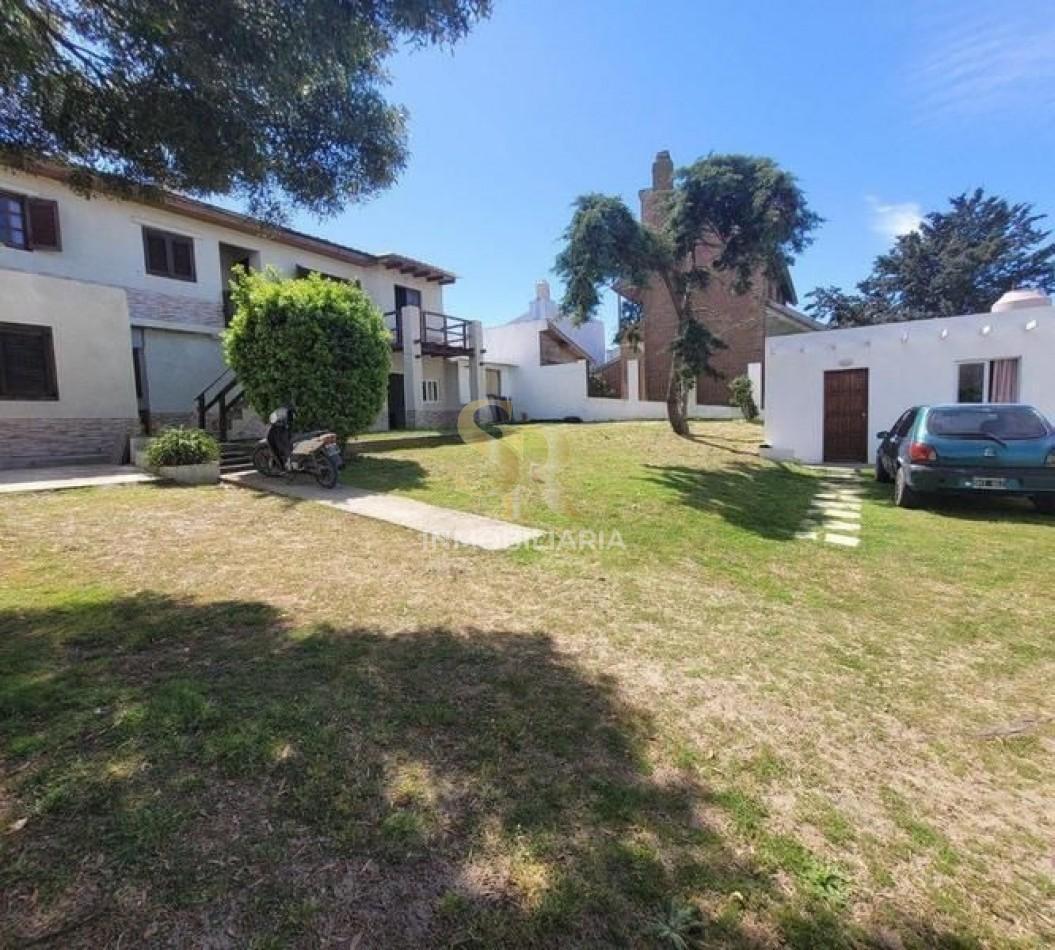 Complejo de Departamentos en Venta en Villa Gesell 5