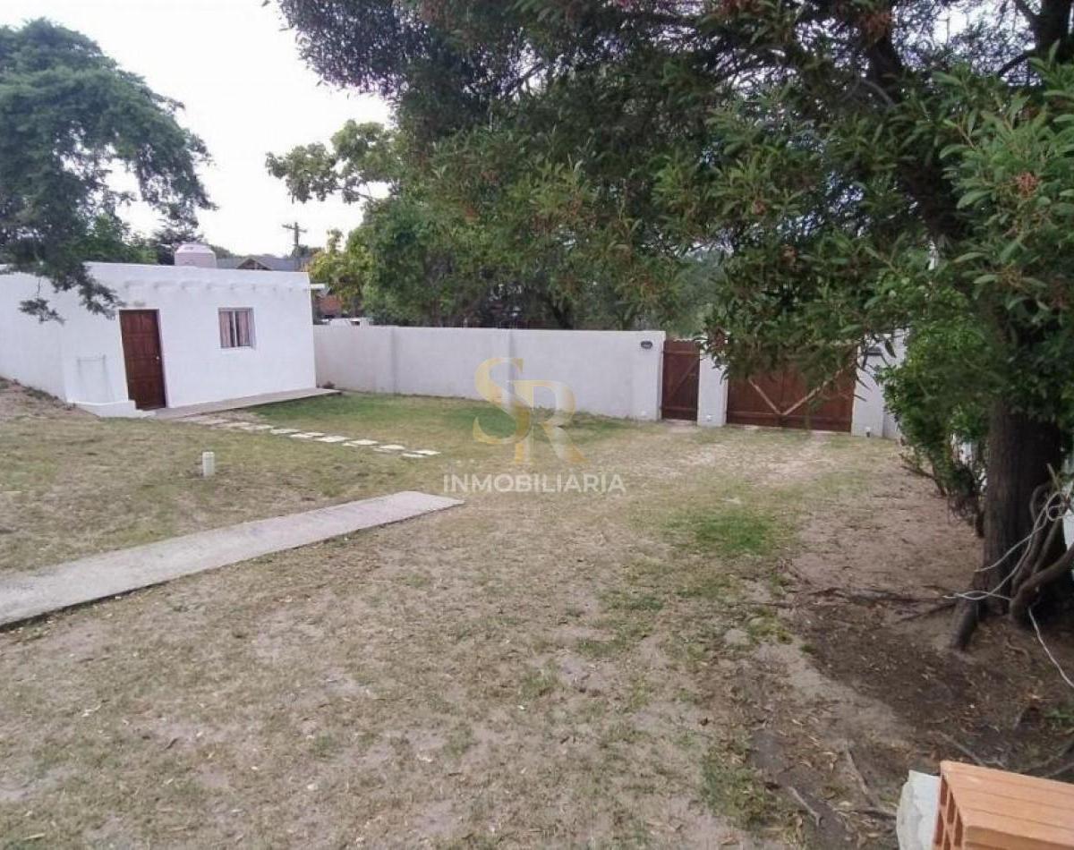 Complejo de Departamentos en Venta en Villa Gesell 3